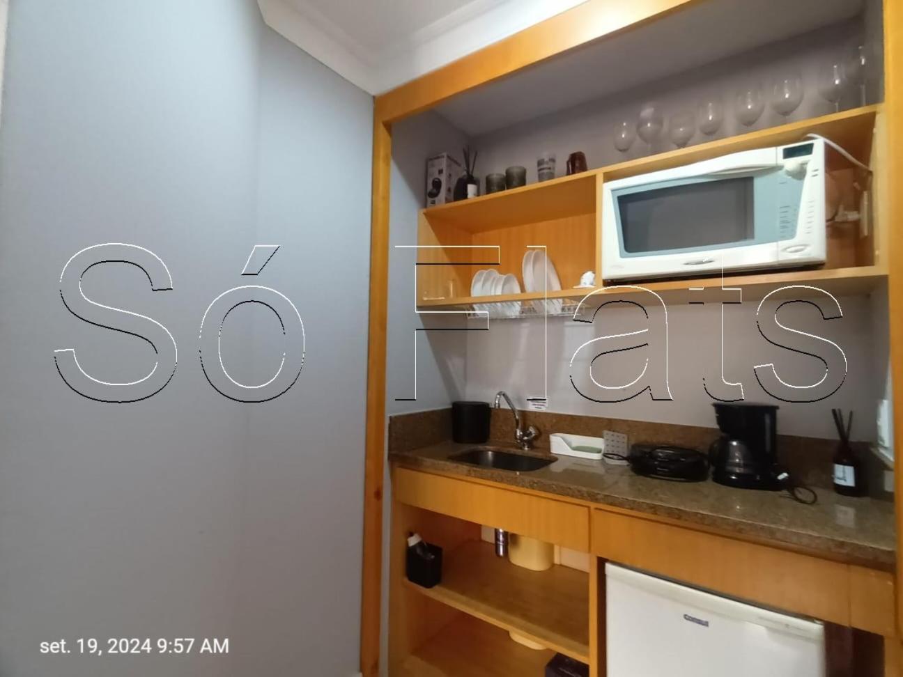 Hotel Alameda Santos H1208