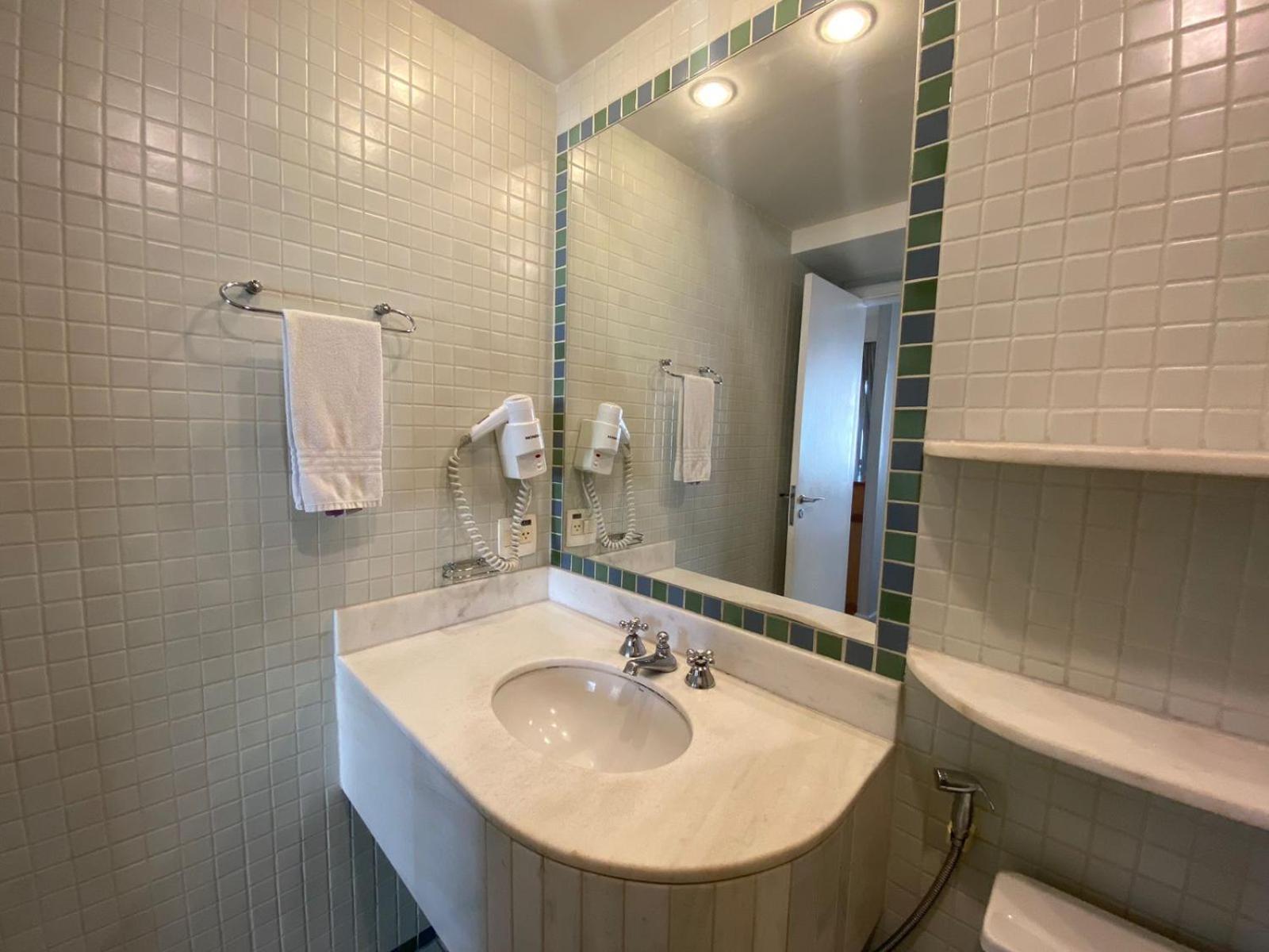 Flat Estaza Luxuoso Moema Ibirapuera Com Garagem Piscina 402