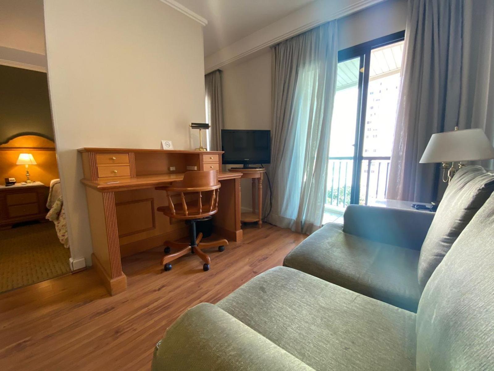 Hotel Flat Estaza Luxuoso Moema Ibirapuera Com Garagem Piscina 402