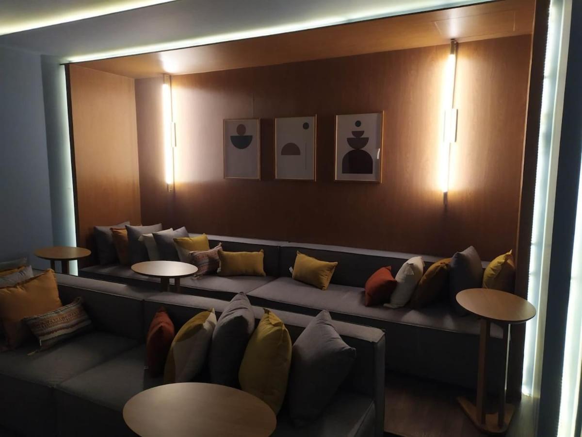 Fl1705 | Ape Na Faria Lima C/ Piscina Academia Metro Apartment *