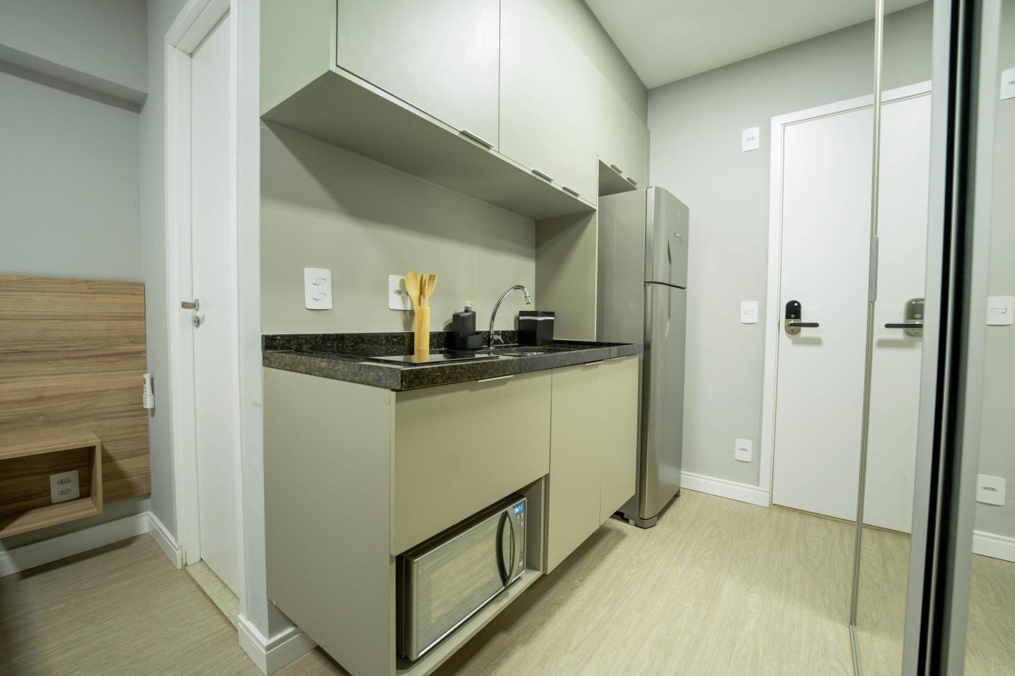 Allure Moema - Com Cafe Da Manha Opcional, Recepcao E Valet 24 Apartment Sao Paulo