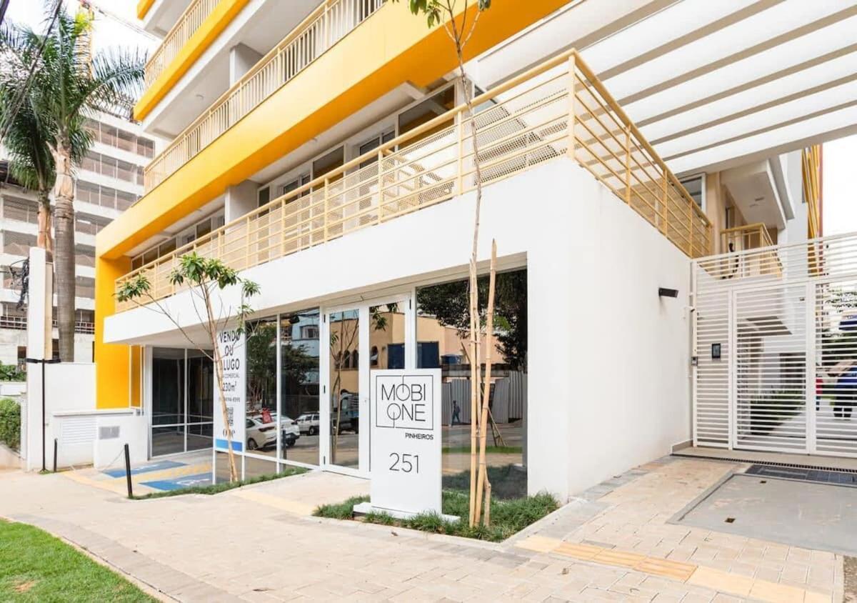 Apartment P1015 - Loft Lindo | Pinheiros | Metro Oscar Freire Sao Paulo