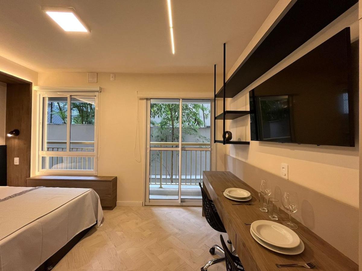 P114 - Luxo Em Pinheiros | Metro Oscar Freire Apartment