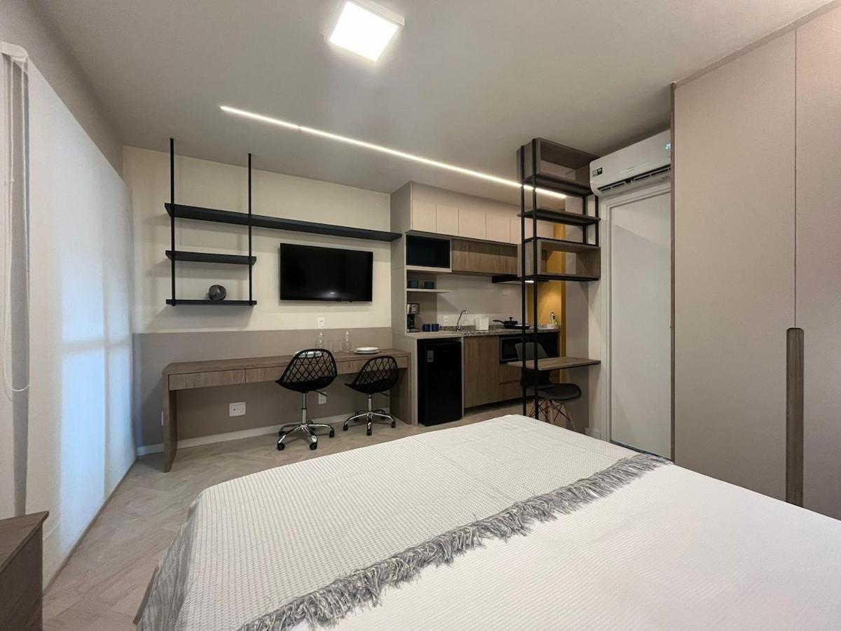 P114 - Luxo Em Pinheiros | Metro Oscar Freire Apartment *