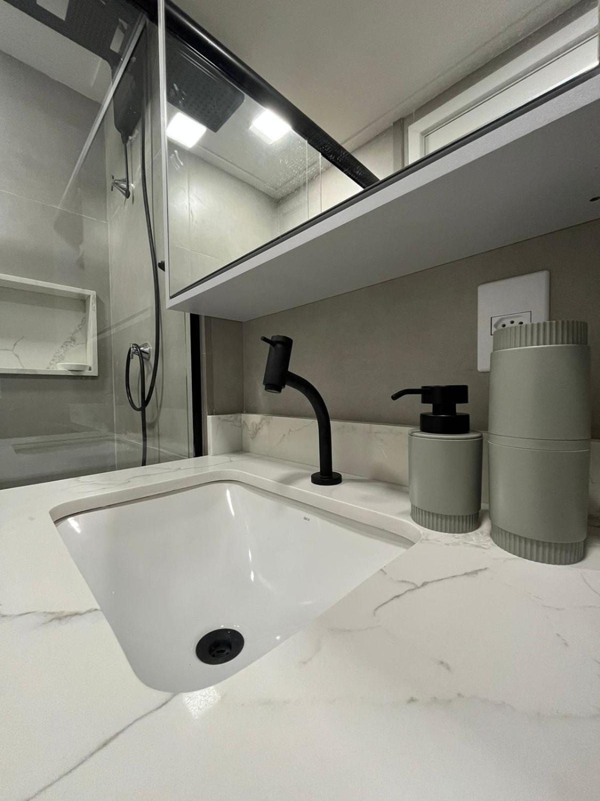 V505 - Loft Lindo | Prox. Metro Sta Cruz Apartment