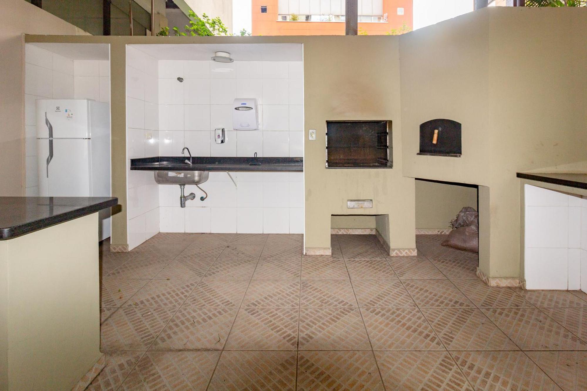 Apartment Moema 1 1vaga C/servicos Sao Paulo