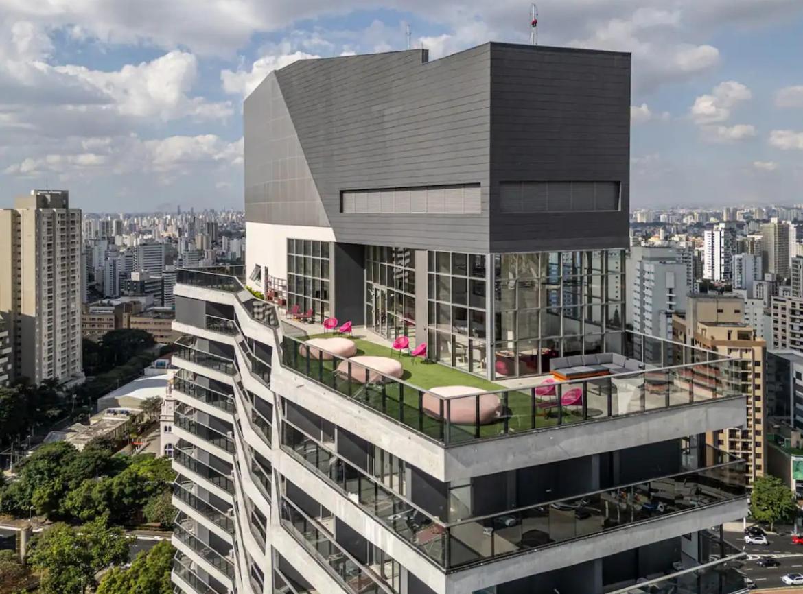 Na Avenida Paulista Apartment