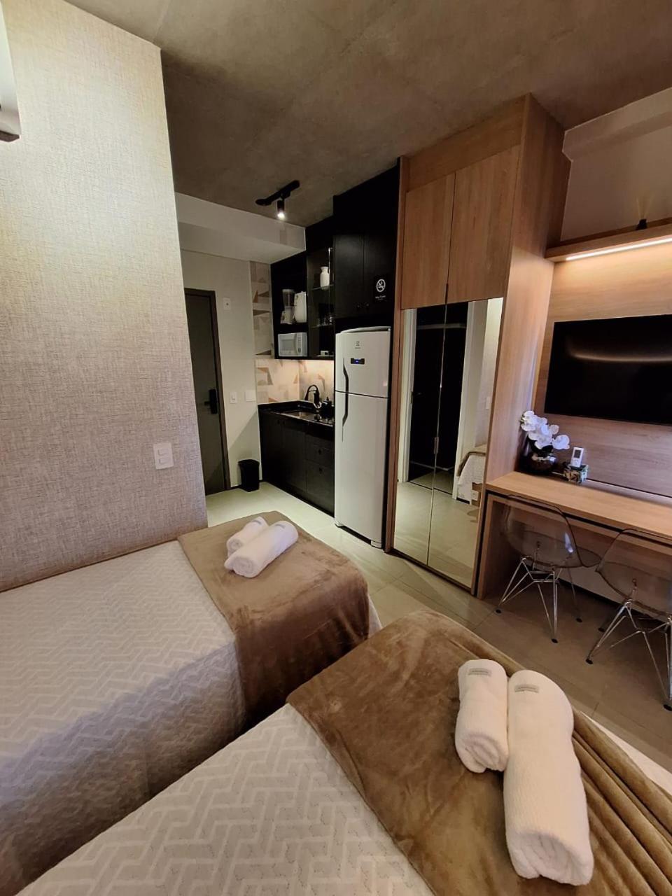 Novo Ao Lado Da Av Paulista Com 2 Camas Solteiro Ou 1 Cama Casal Apartment *