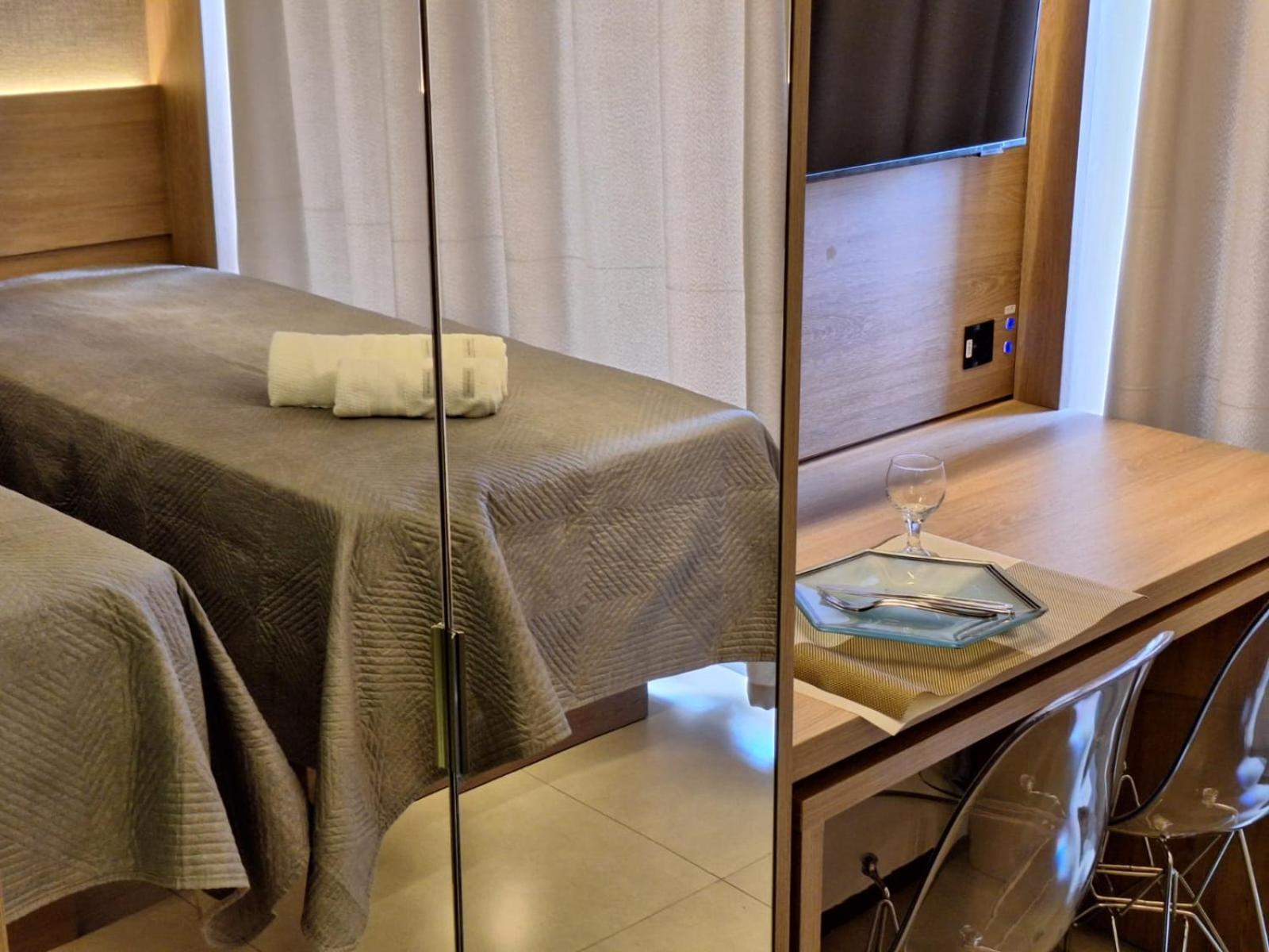Novo Ao Lado Da Av Paulista Com 2 Camas Solteiro Ou 1 Cama Casal Apartment *