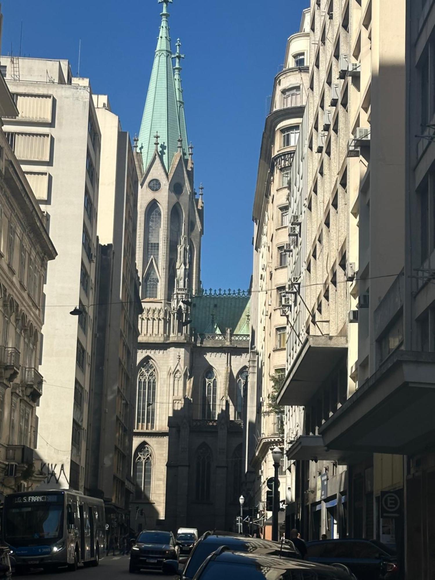 Hospedagem Economica Da Se Bed & Breakfast Sao Paulo