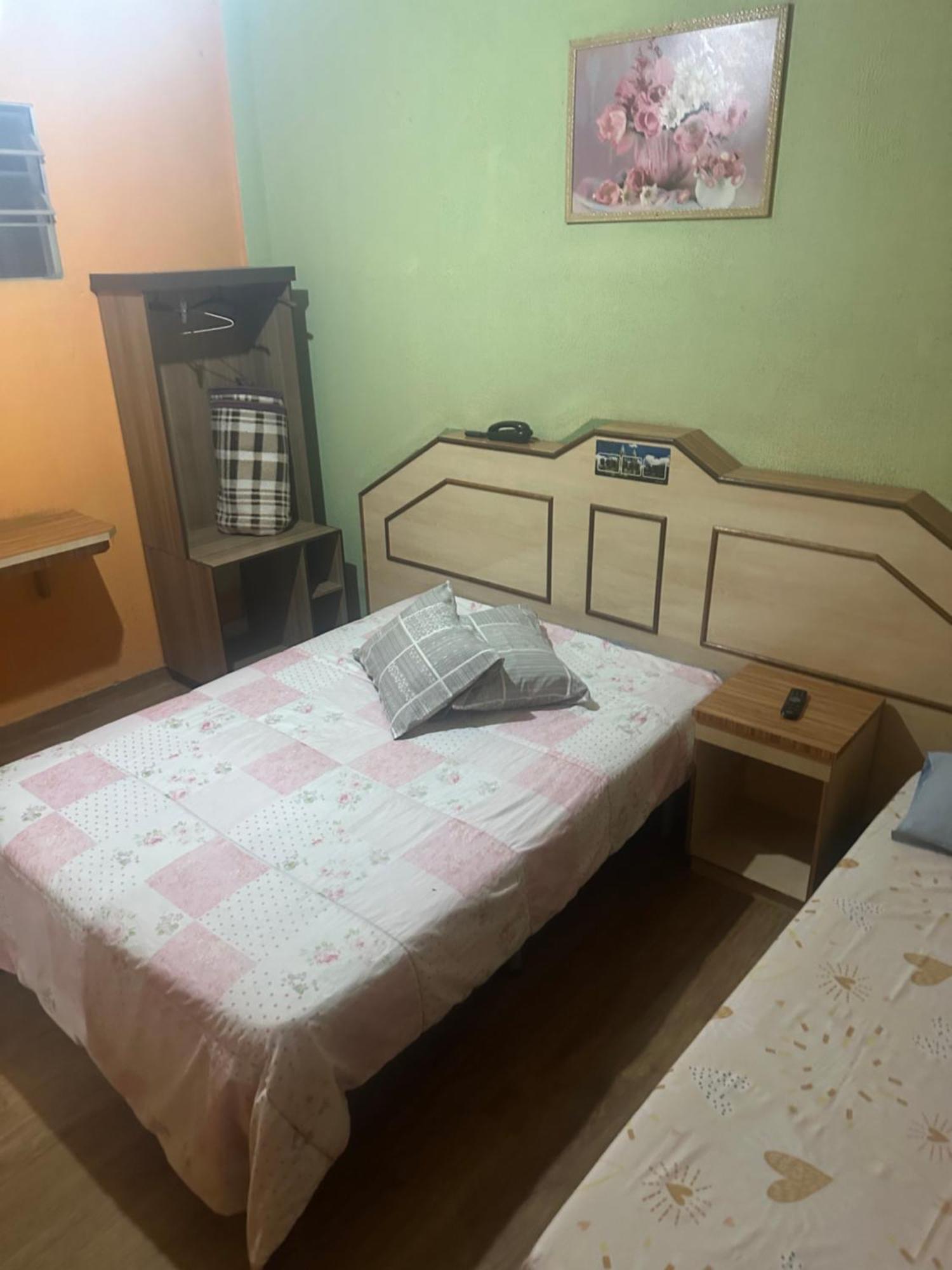 Bed & Breakfast Hospedagem Economica Da Se
