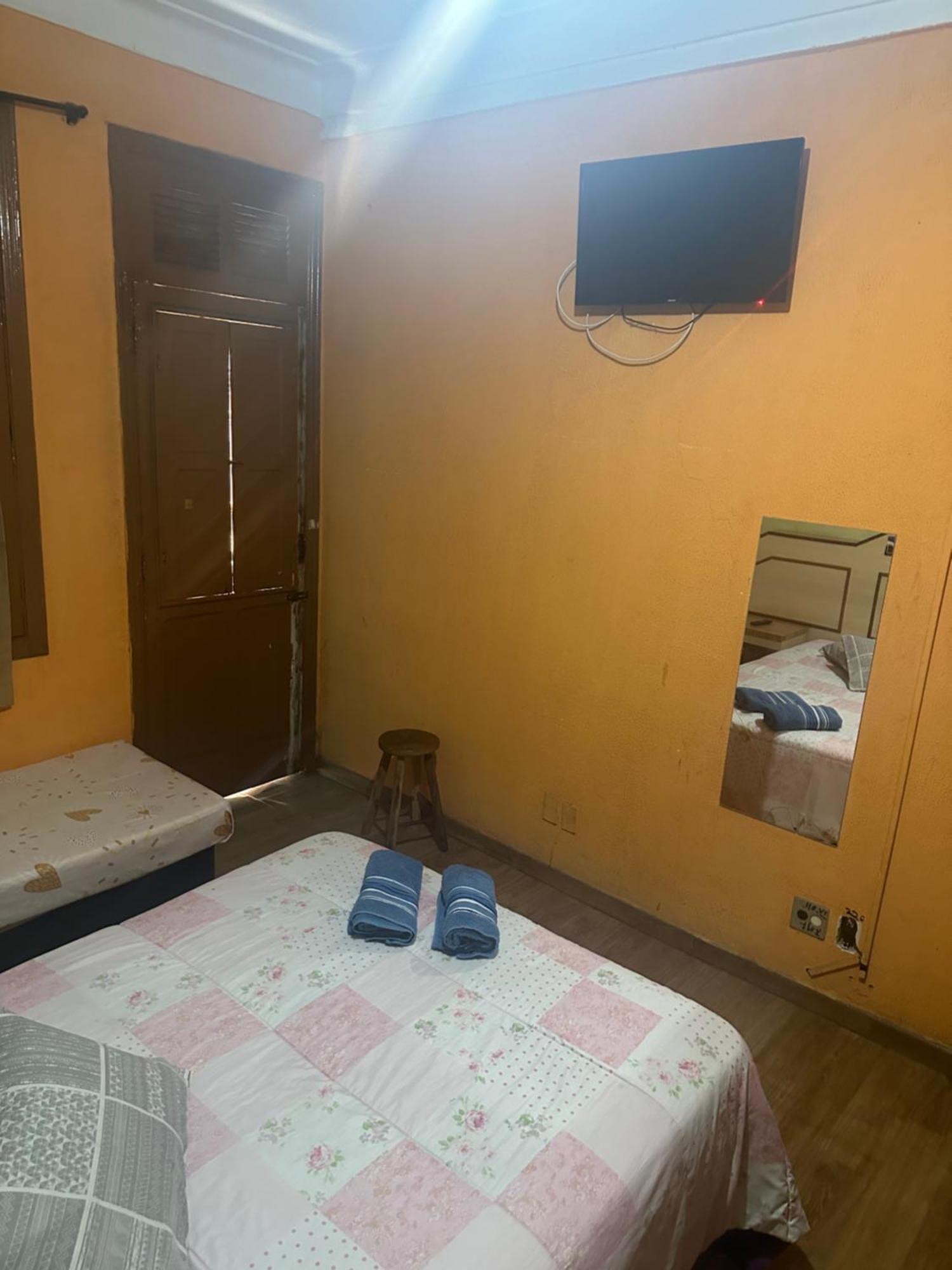 Hospedagem Economica Da Se *