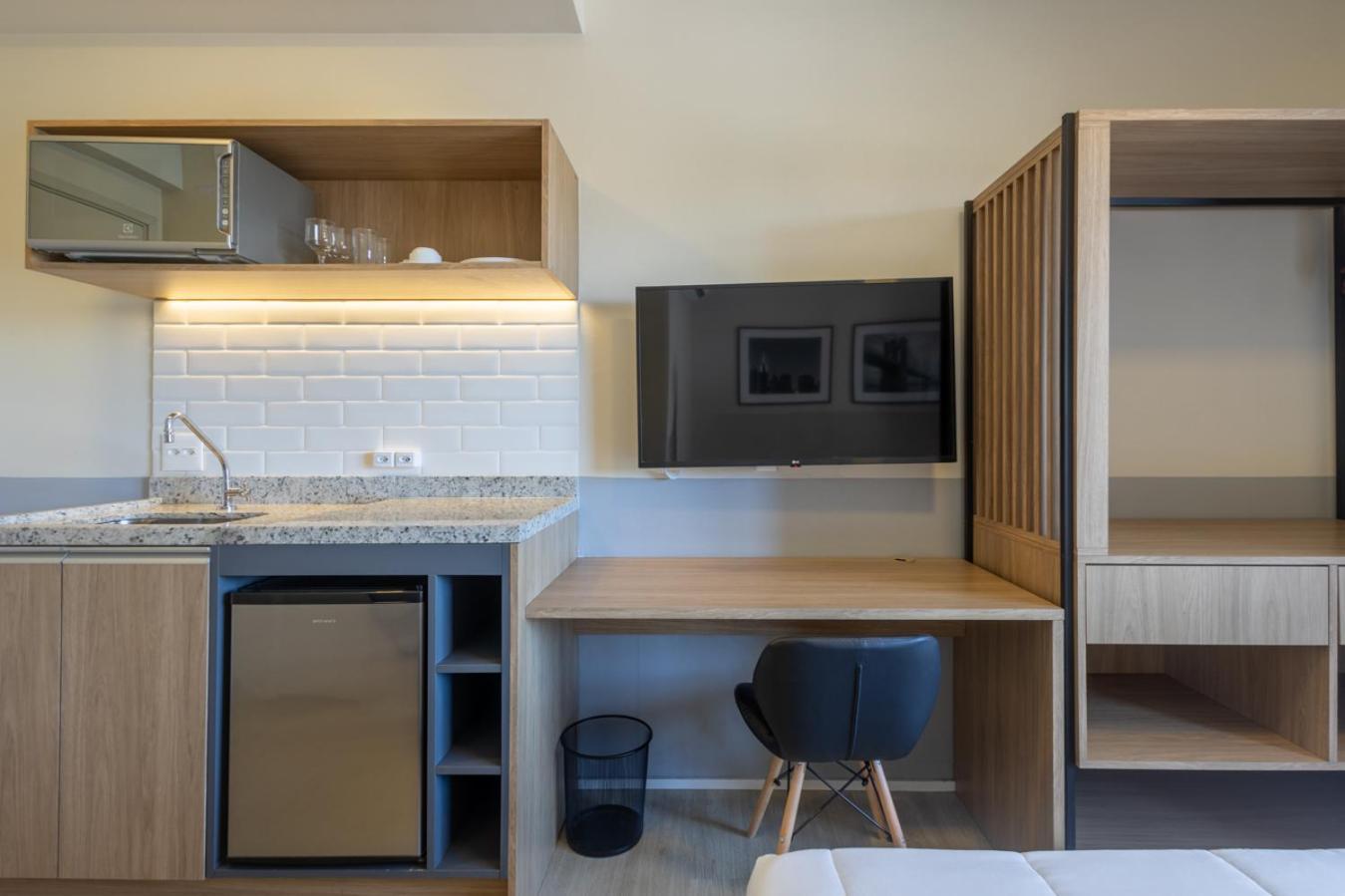 Apartment 360 Brooklin *
