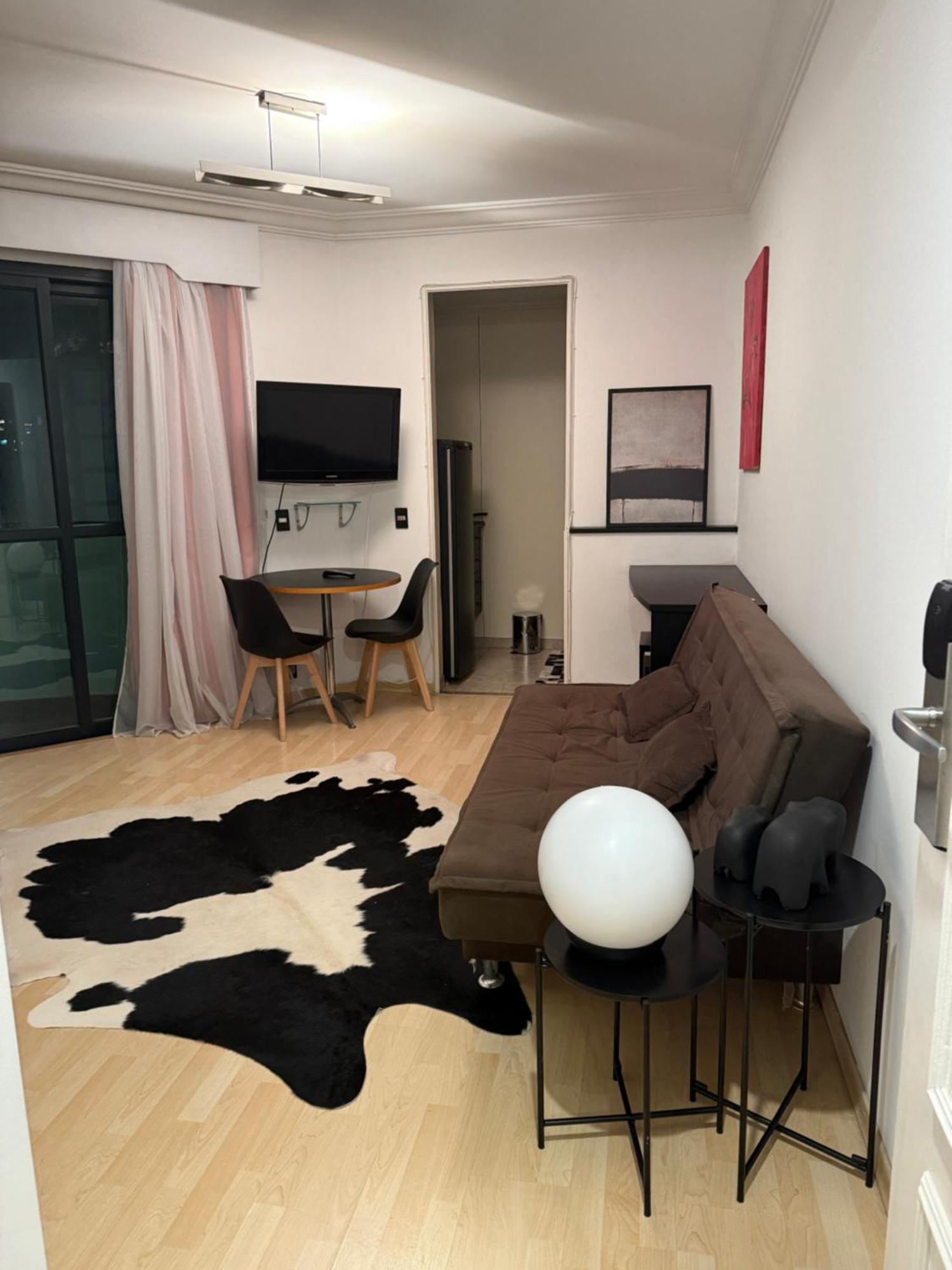 R Oscar Freire Premium Com Varanda Apartment