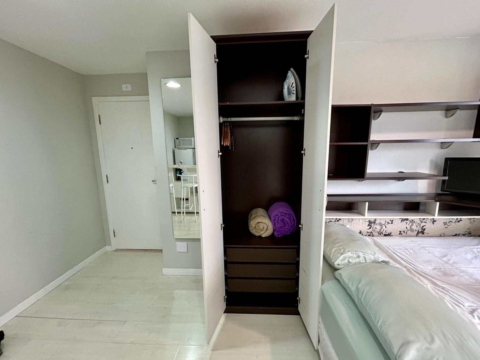 Paulista 24h Wifi Ar Academia Piscina Garagem Sauna Salas De Reuniao