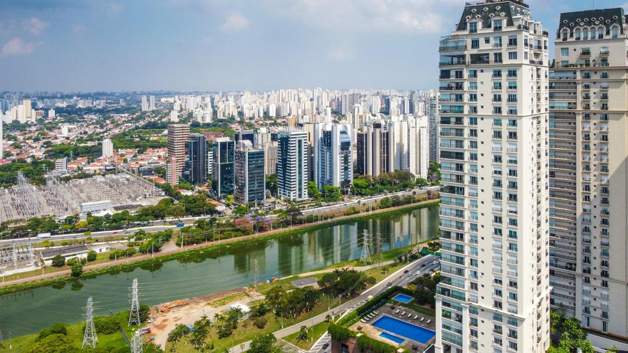 Villa Linda Casa Em Rua Fechada Com Vista Proxima Ao Shopping Jardim