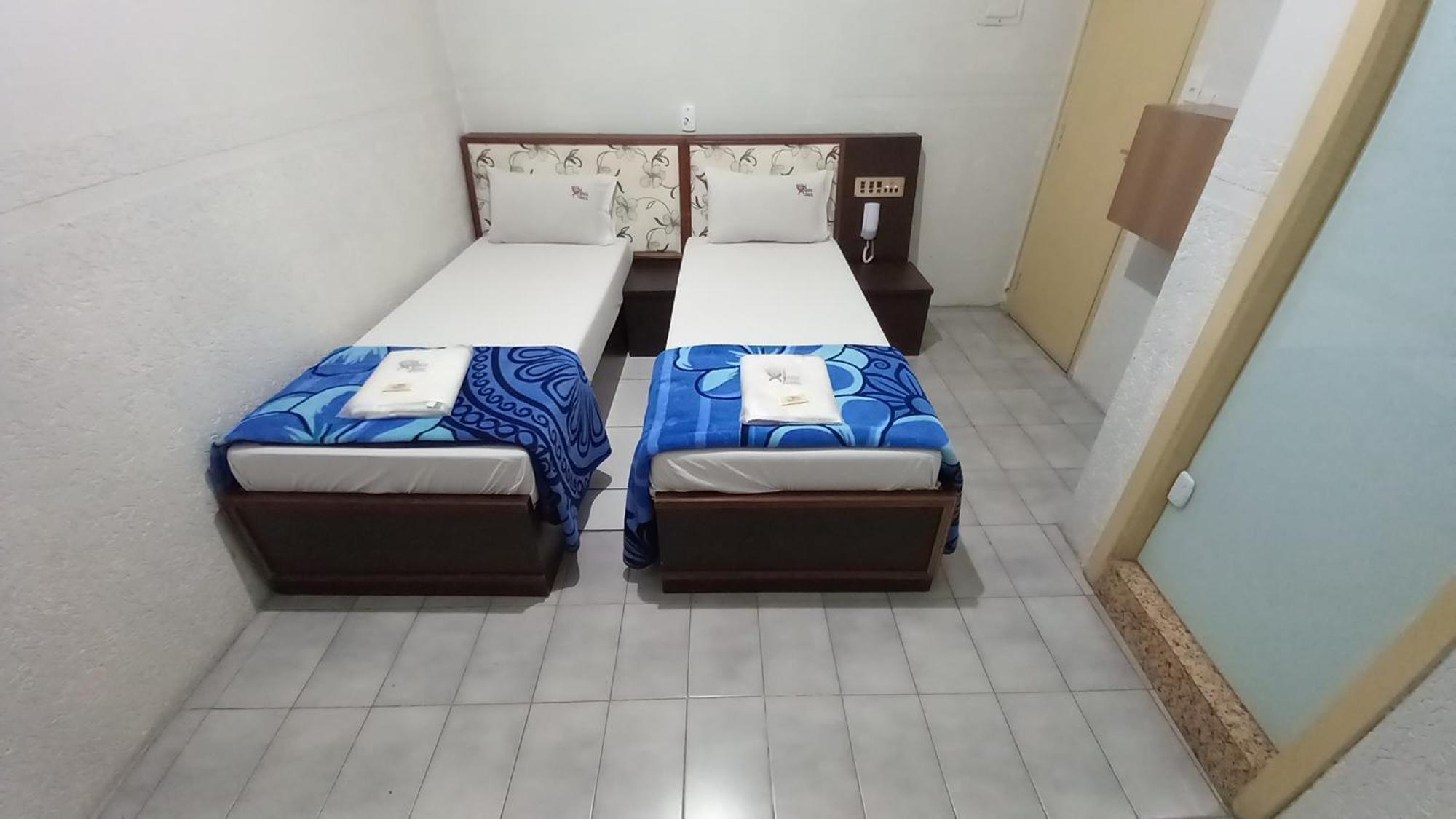 Hotel Lado Leste
