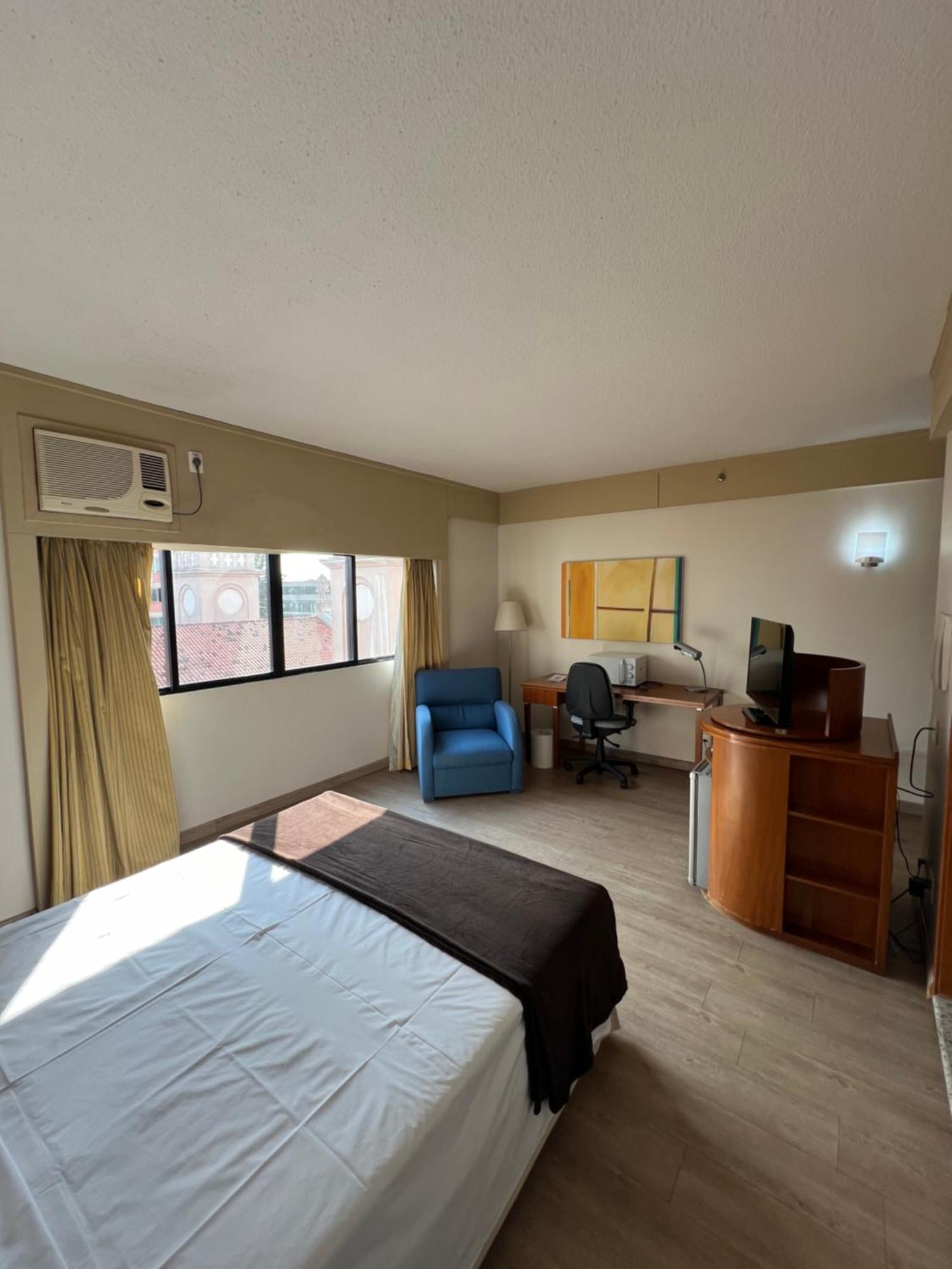 Hotel Live Logde V Mariana Pq Ibirapuera Uh-511 4*