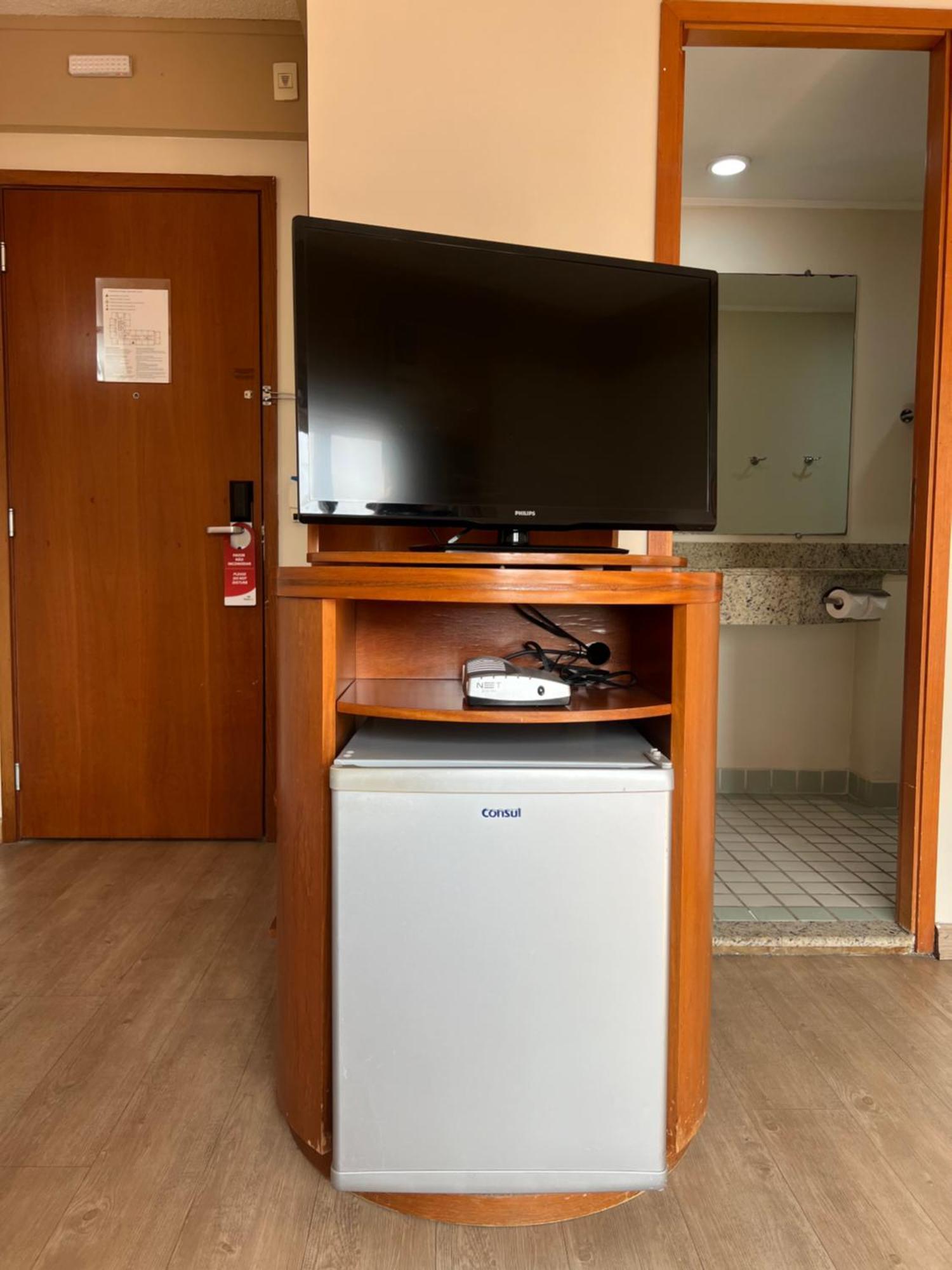 Live Logde V Mariana Pq Ibirapuera Uh-511 Hotel 4*