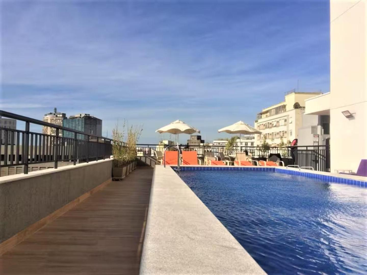 Com Ampla Vista, Pq Augusta, 11 Andar, Metro Apartment