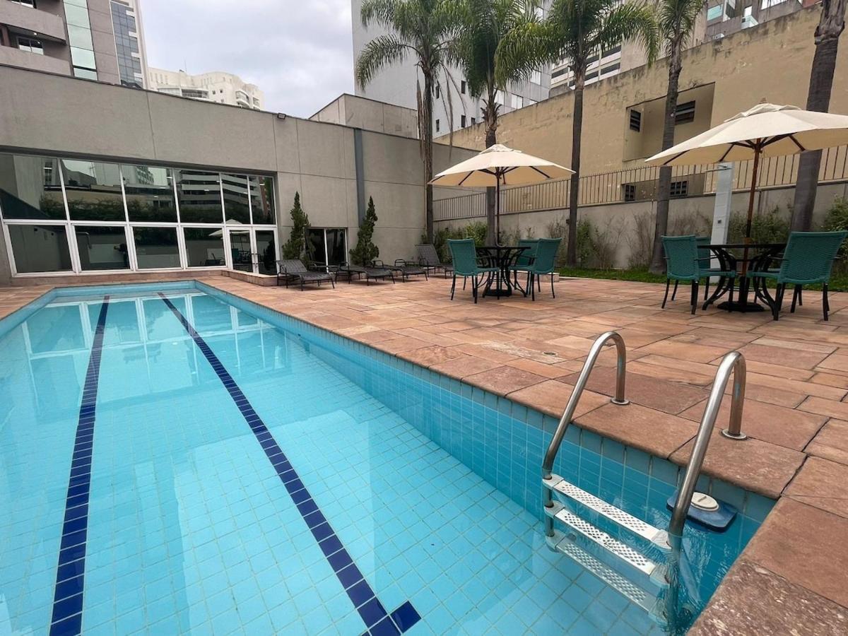 1504 - Classic Bela Cintra - R. Bela Cintra, Piscina Academia Restaurante Apartment
