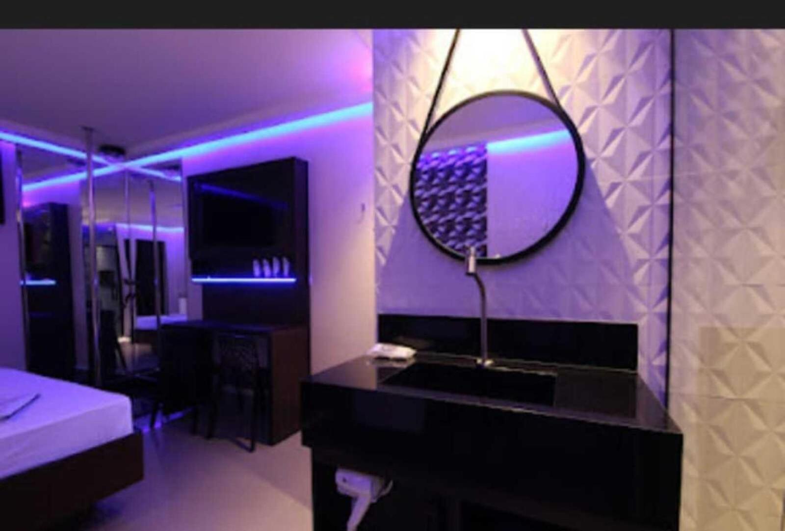 Hotel do amor Desiree *