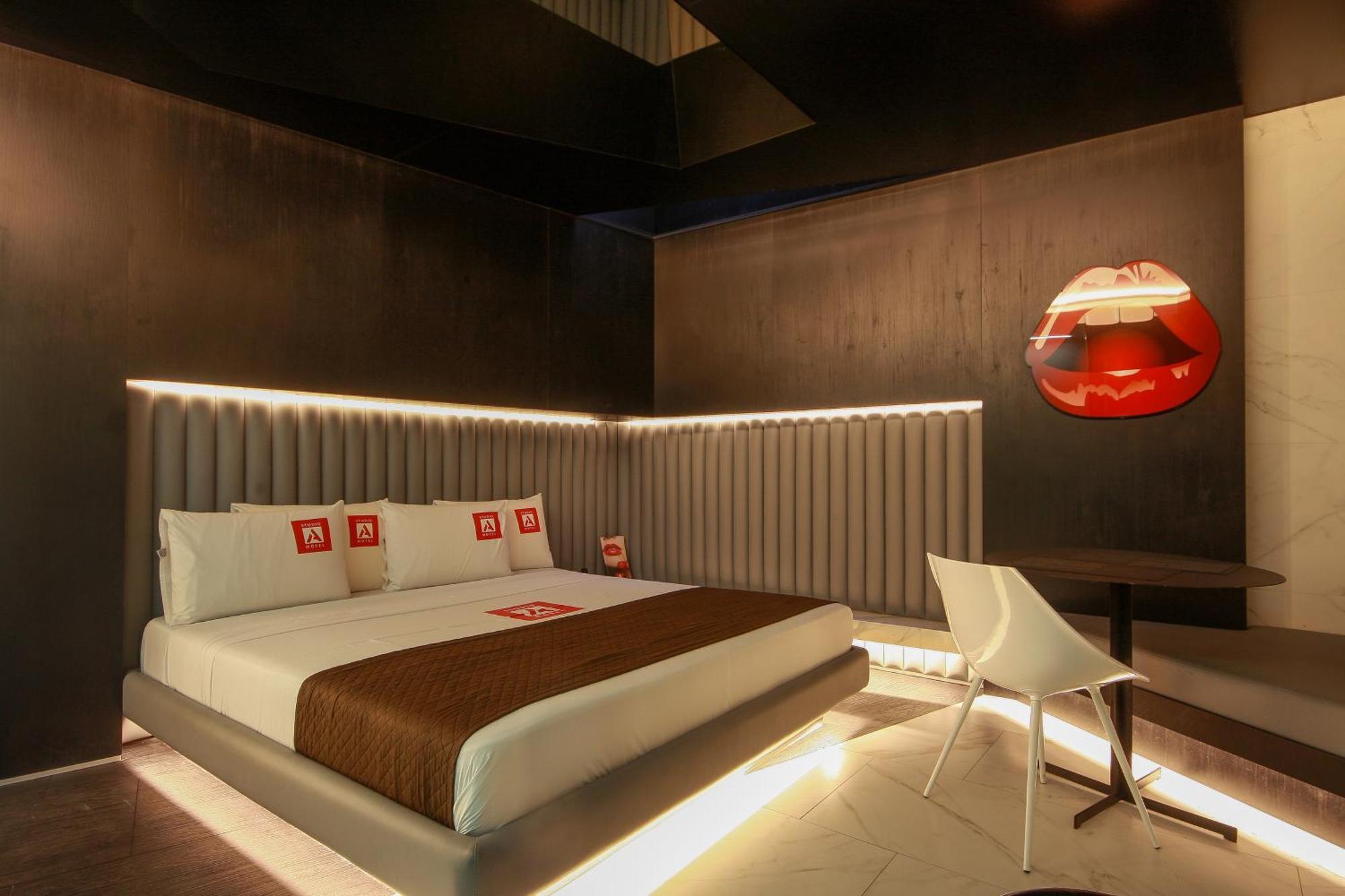 A Love hotel