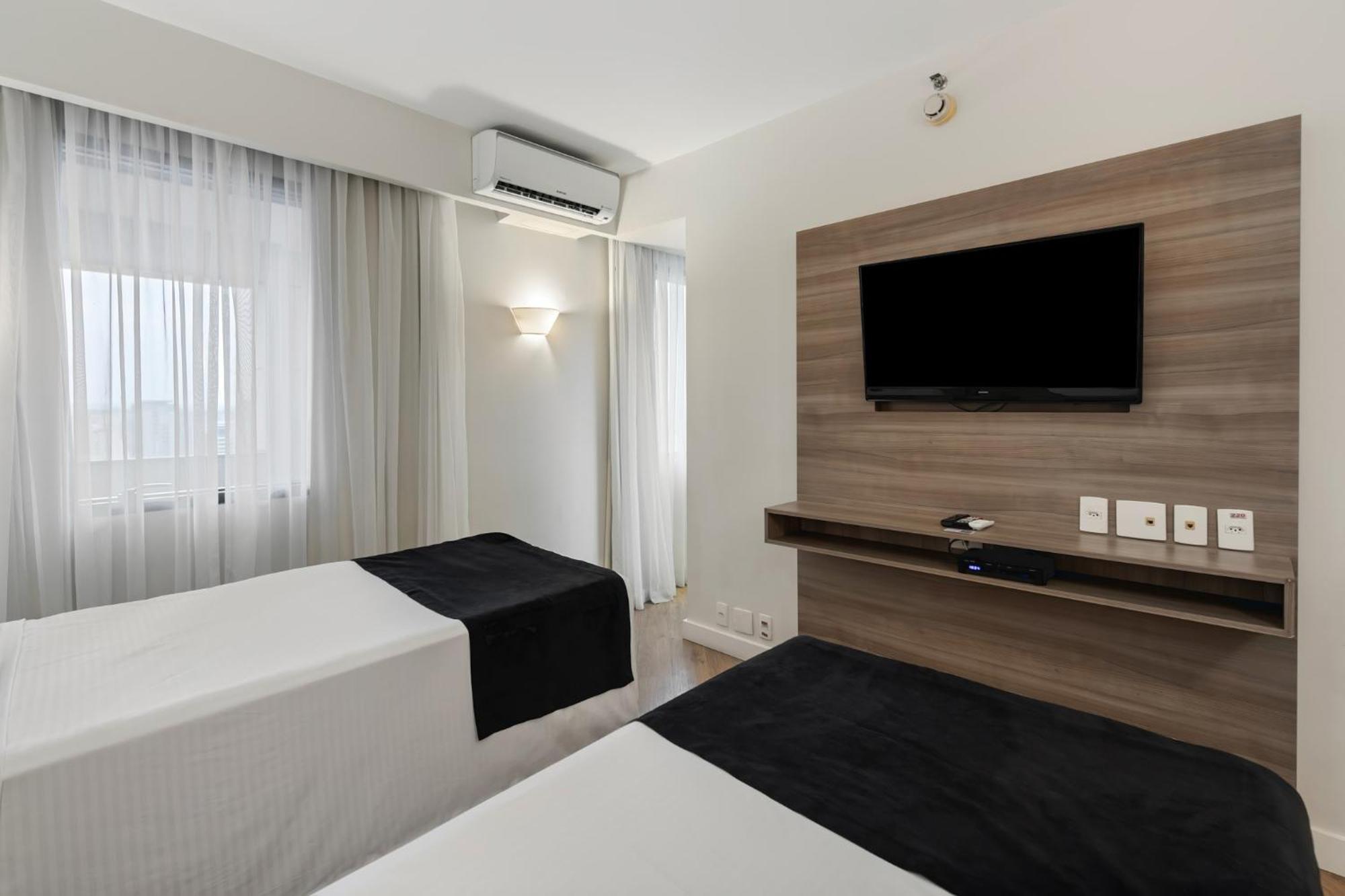 Staybridge By Ihg Hotel