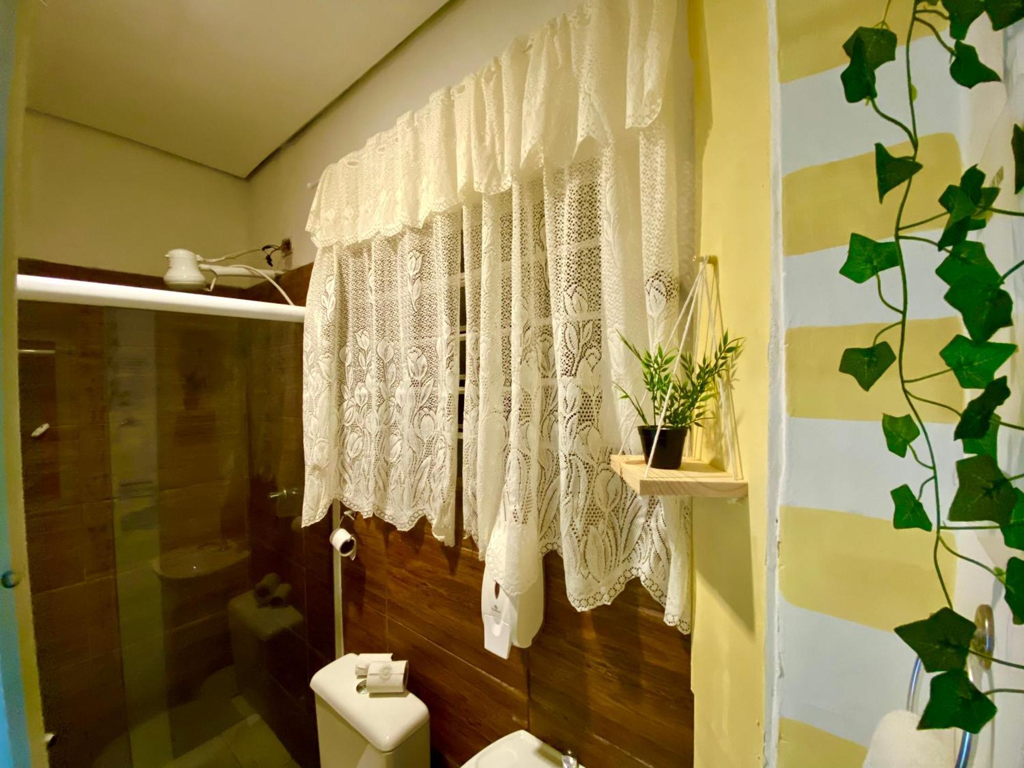 Casa Da Vo Lila - Quartos Privativos Ao Lado Do Metro Mariana E Ana Rosa! Seu Cantinho Em Sp Sao Paulo
