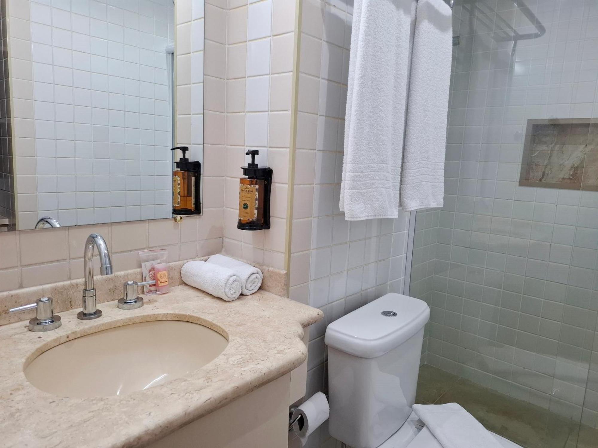 Hotel Excelente Flat Proximo Shoppings Jk E Olimpia Sao Paulo
