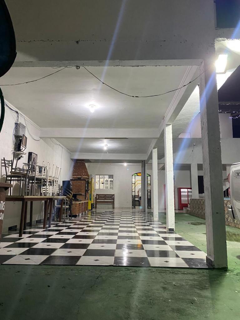 Otima Casa Com Piscina Em Praia Grande Sao Paulo