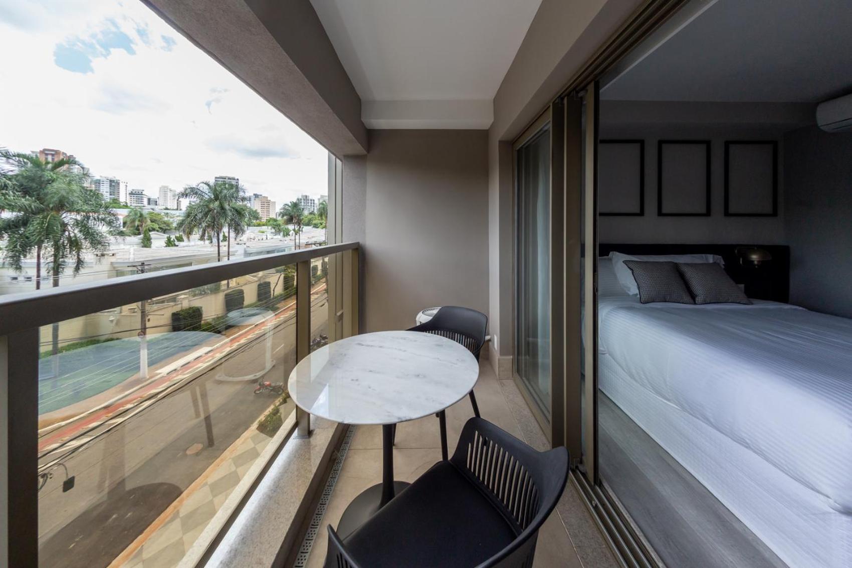 Hotel Charlie On The Parc Ibirapuera 4*