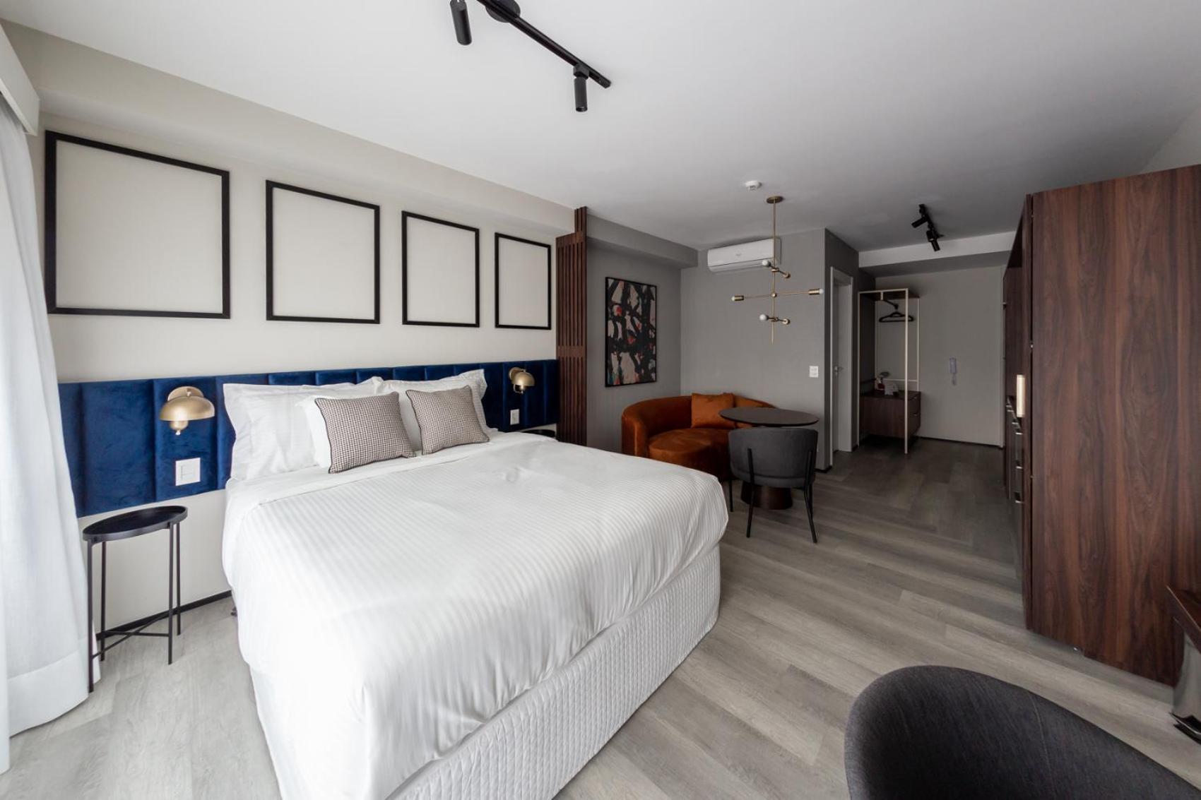 Hotel Charlie On The Parc Ibirapuera 4*