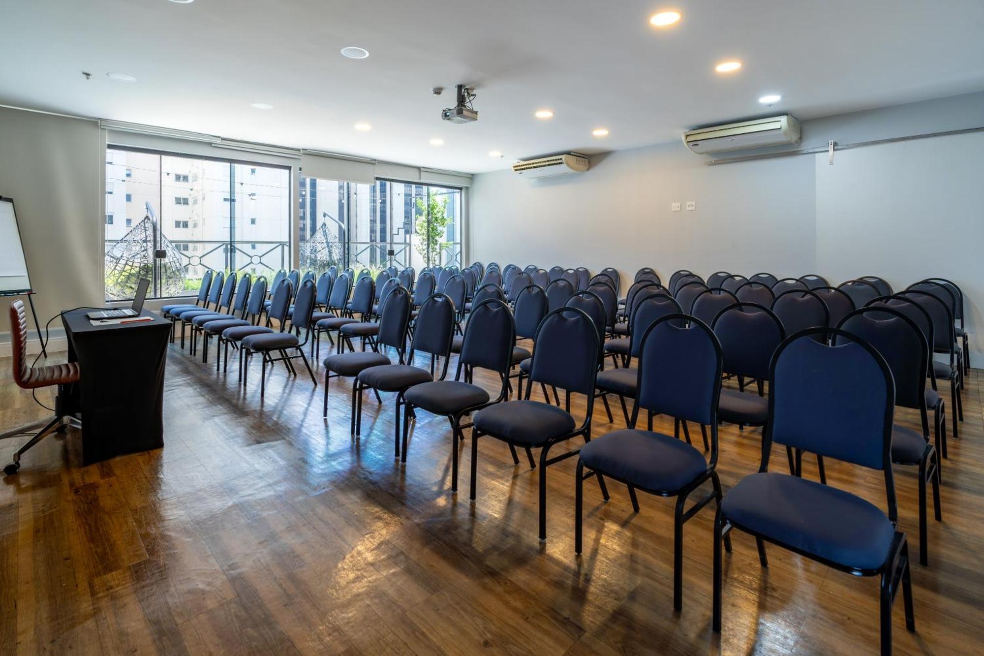 Intercity Berrini Otel 4*