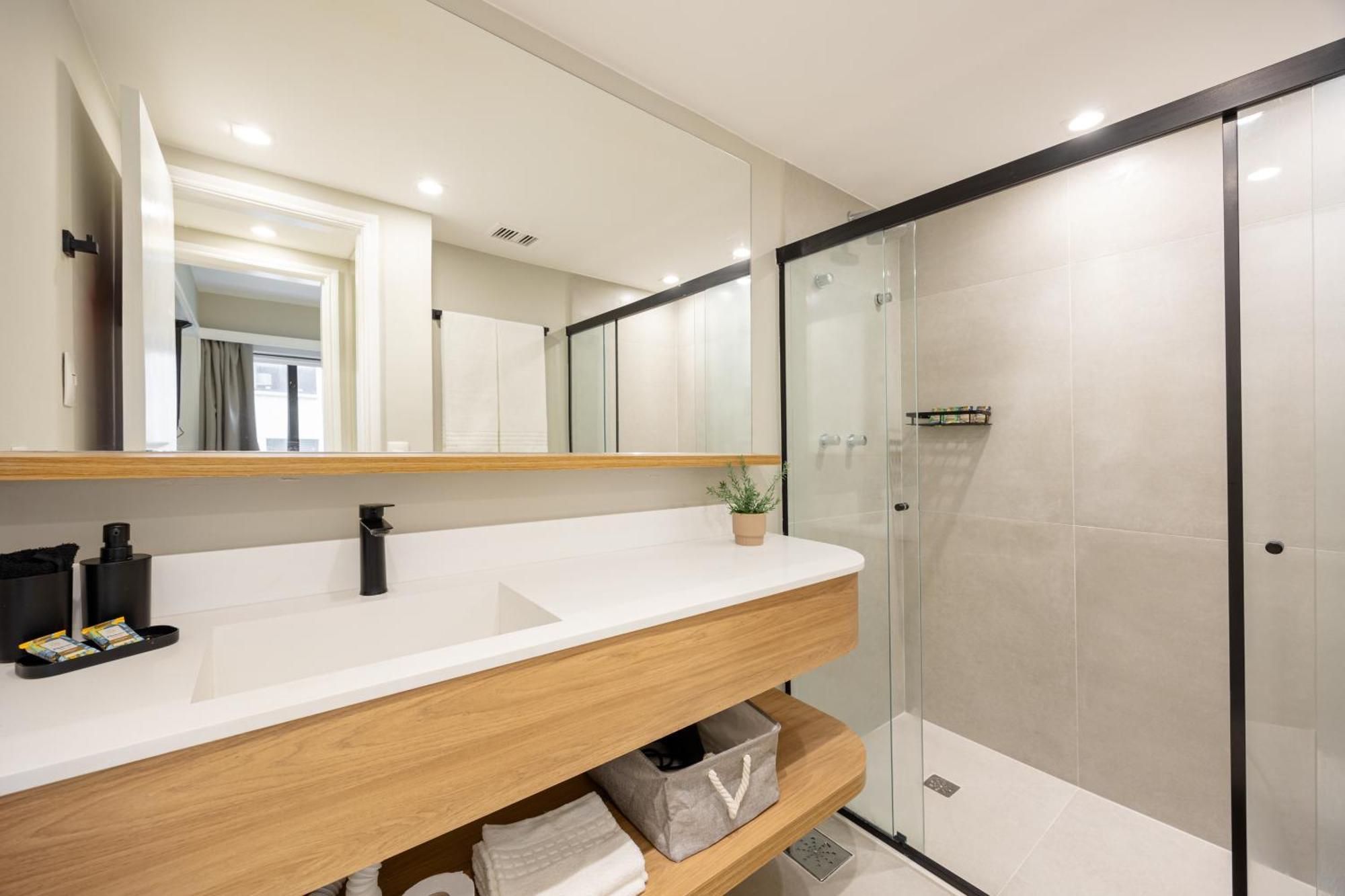Btt - Brooklin The Time Berrini By Anora Spaces *