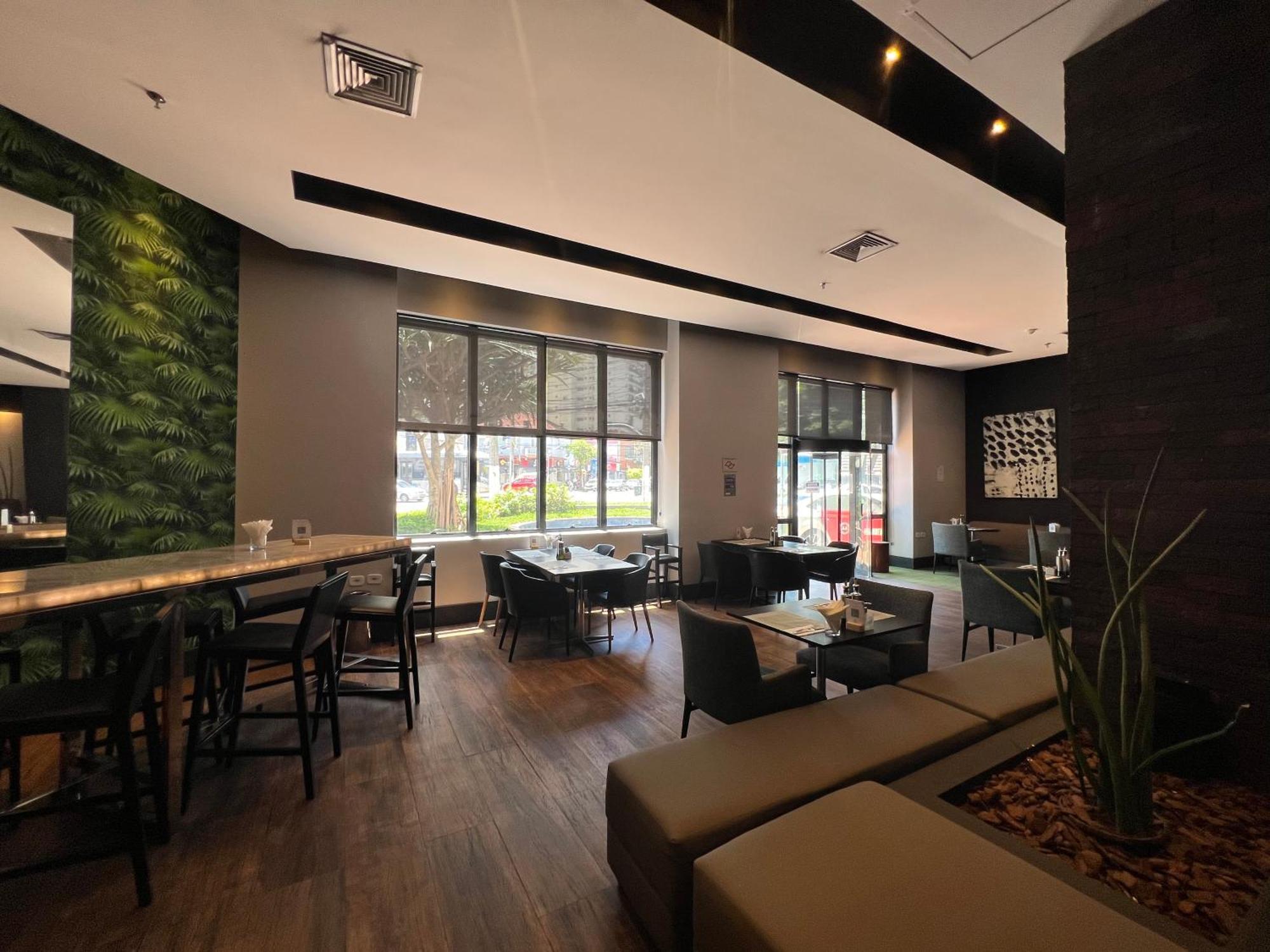Av Ibirapuera 2534 Uh 1806 Hotel