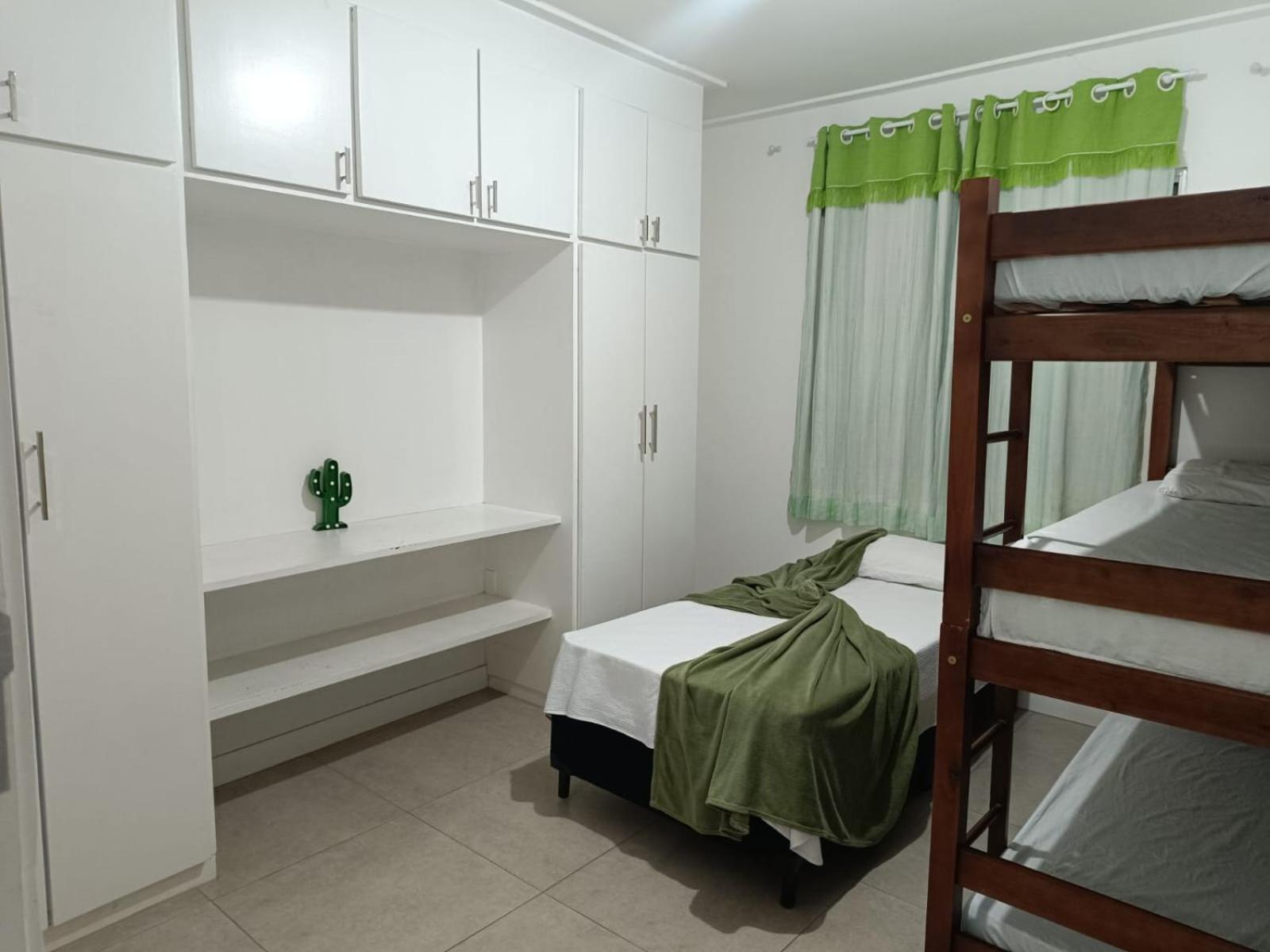 Da Vila, Feminino Guest house *