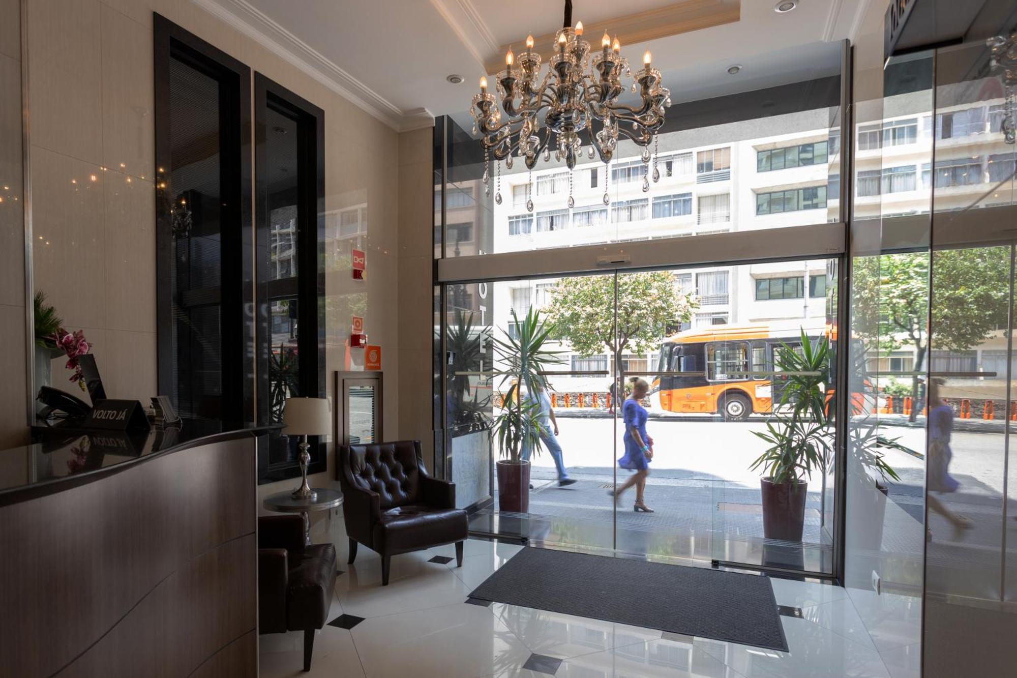 Amalia Hotel