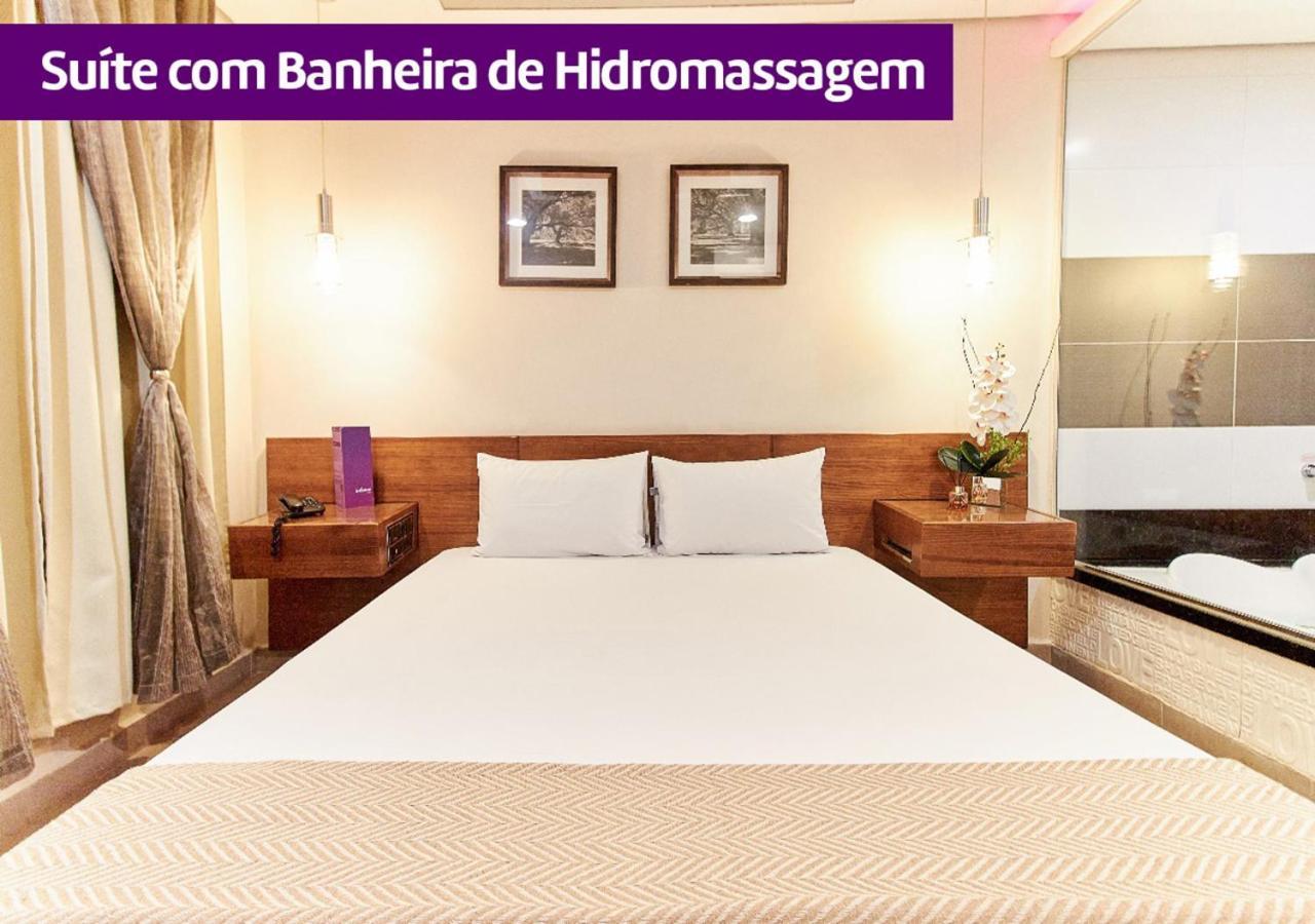 Hotel cinta Intense