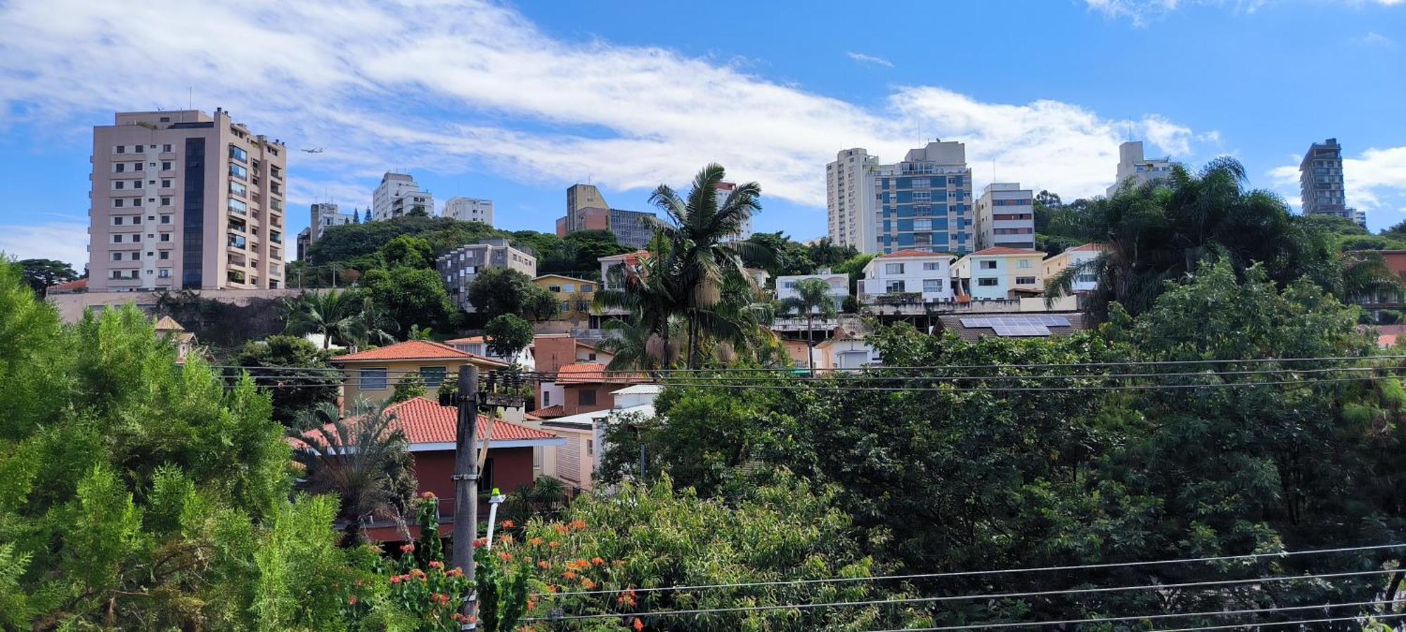 Piscina E Muito Verde Na Vila Madalena Sao Paulo