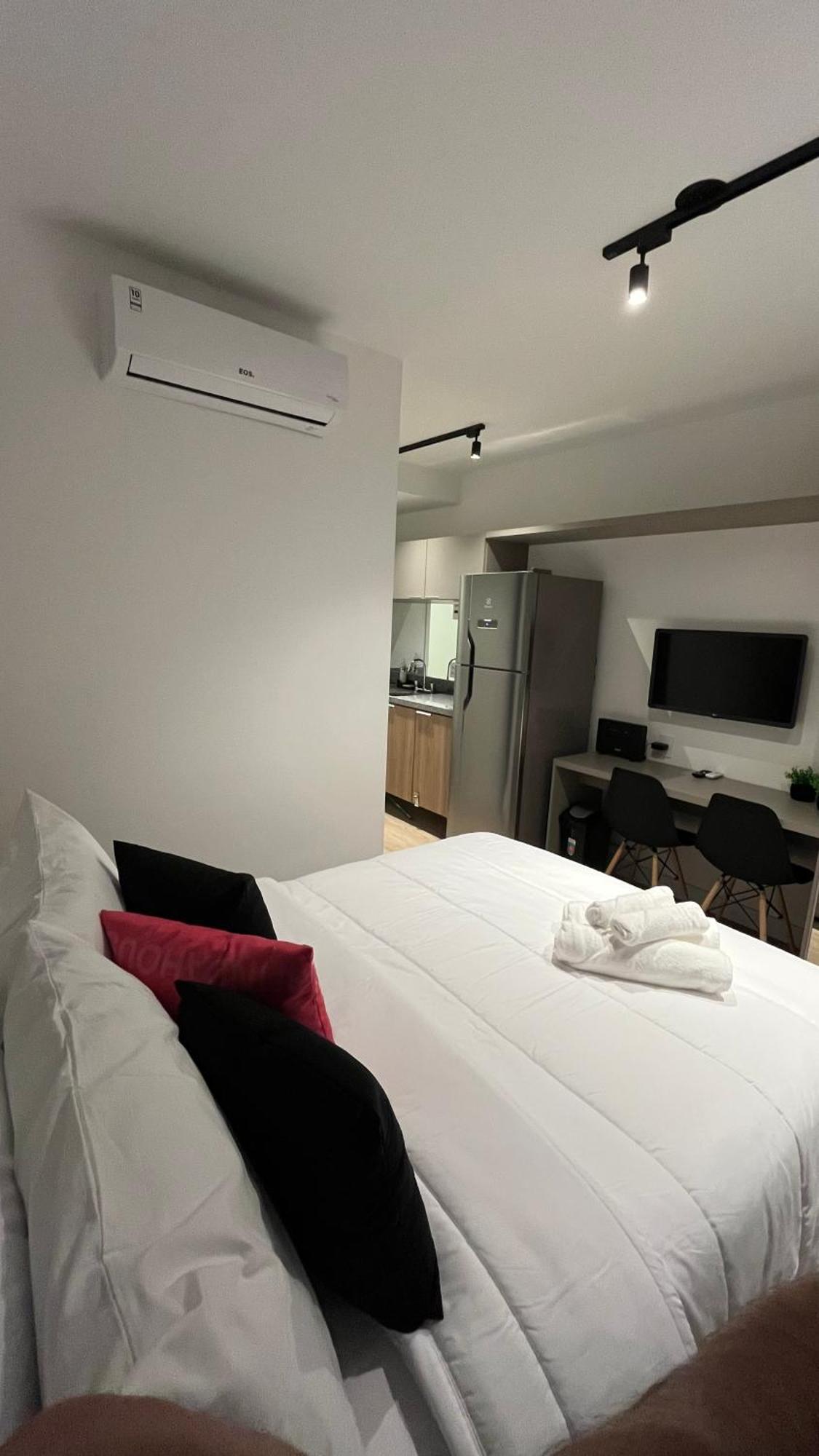 Apartemen 913 Lux Allianz Park