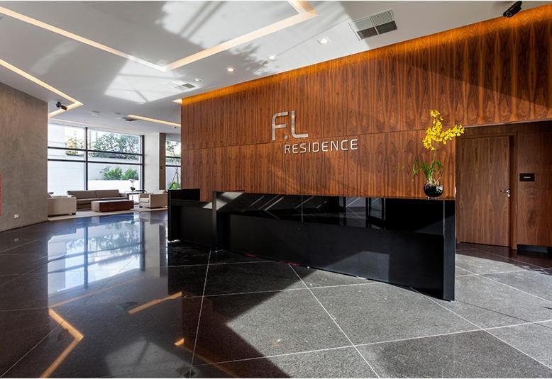 Căn hộ Deluxe Fl 72 *