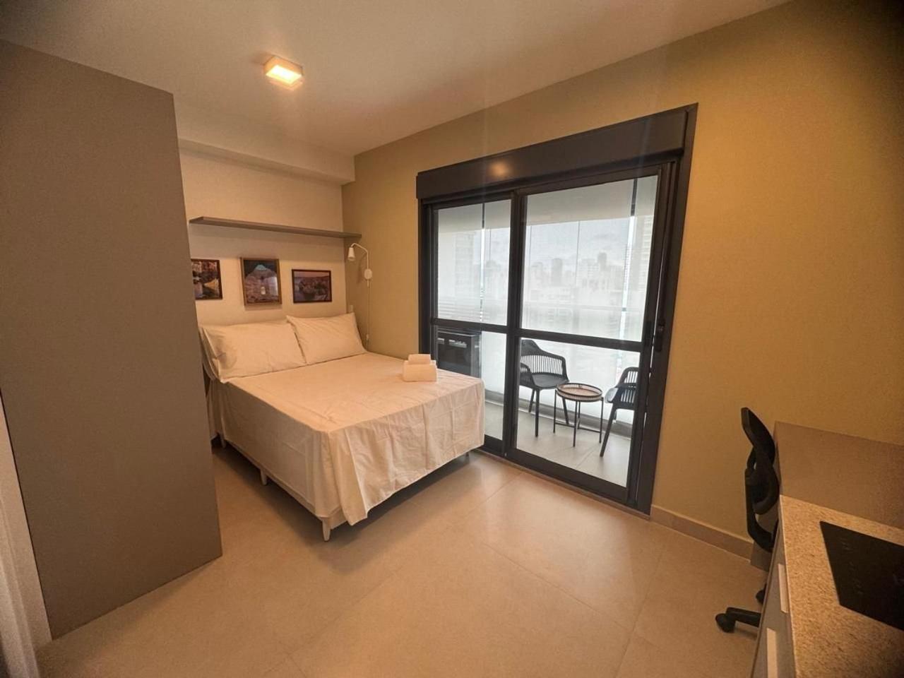 Haus Mitre Residences Apartemen *