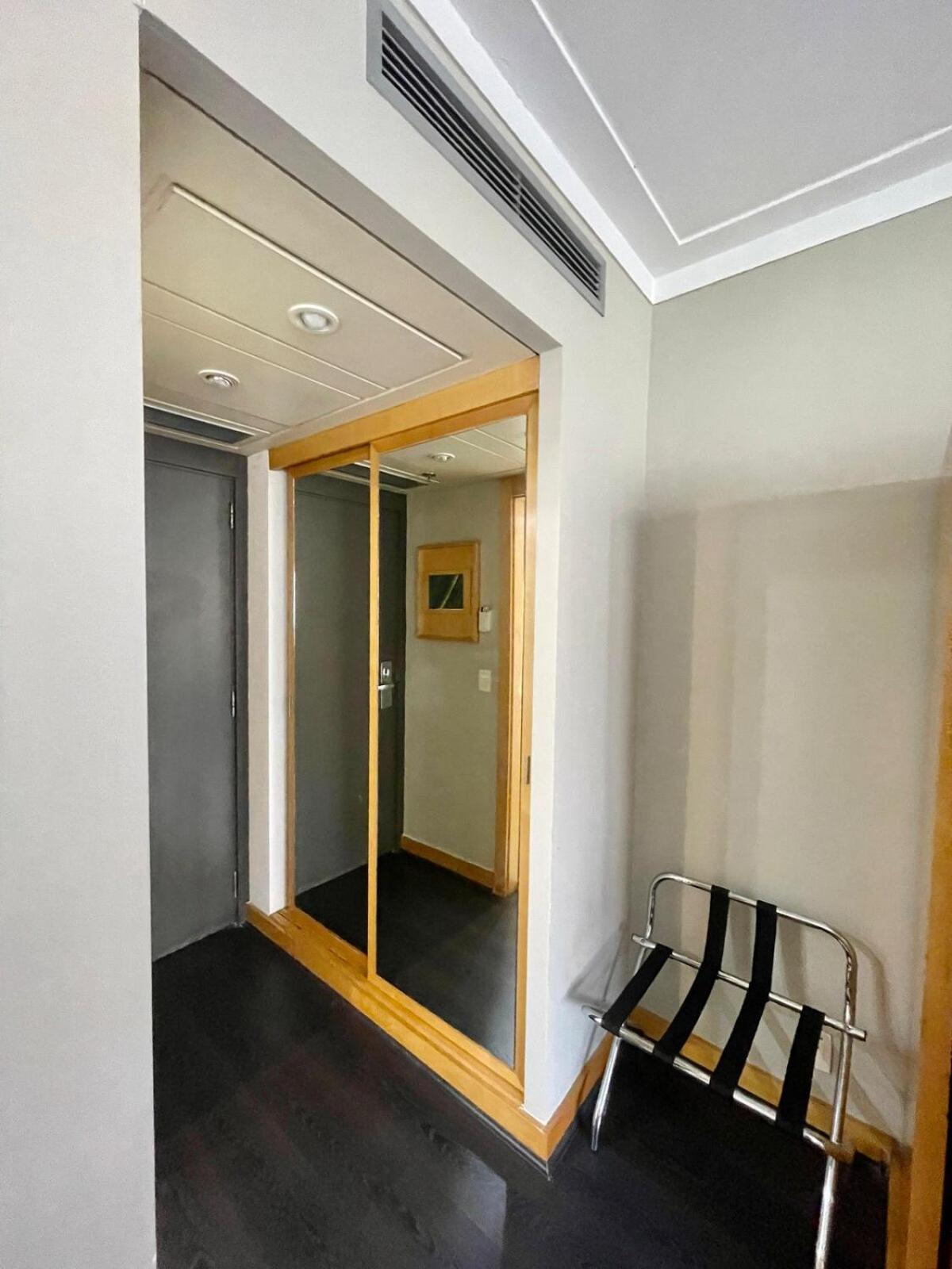 Flat Particular Incrivel No Interc Paulista Com Vaga Apartment Sao Paulo