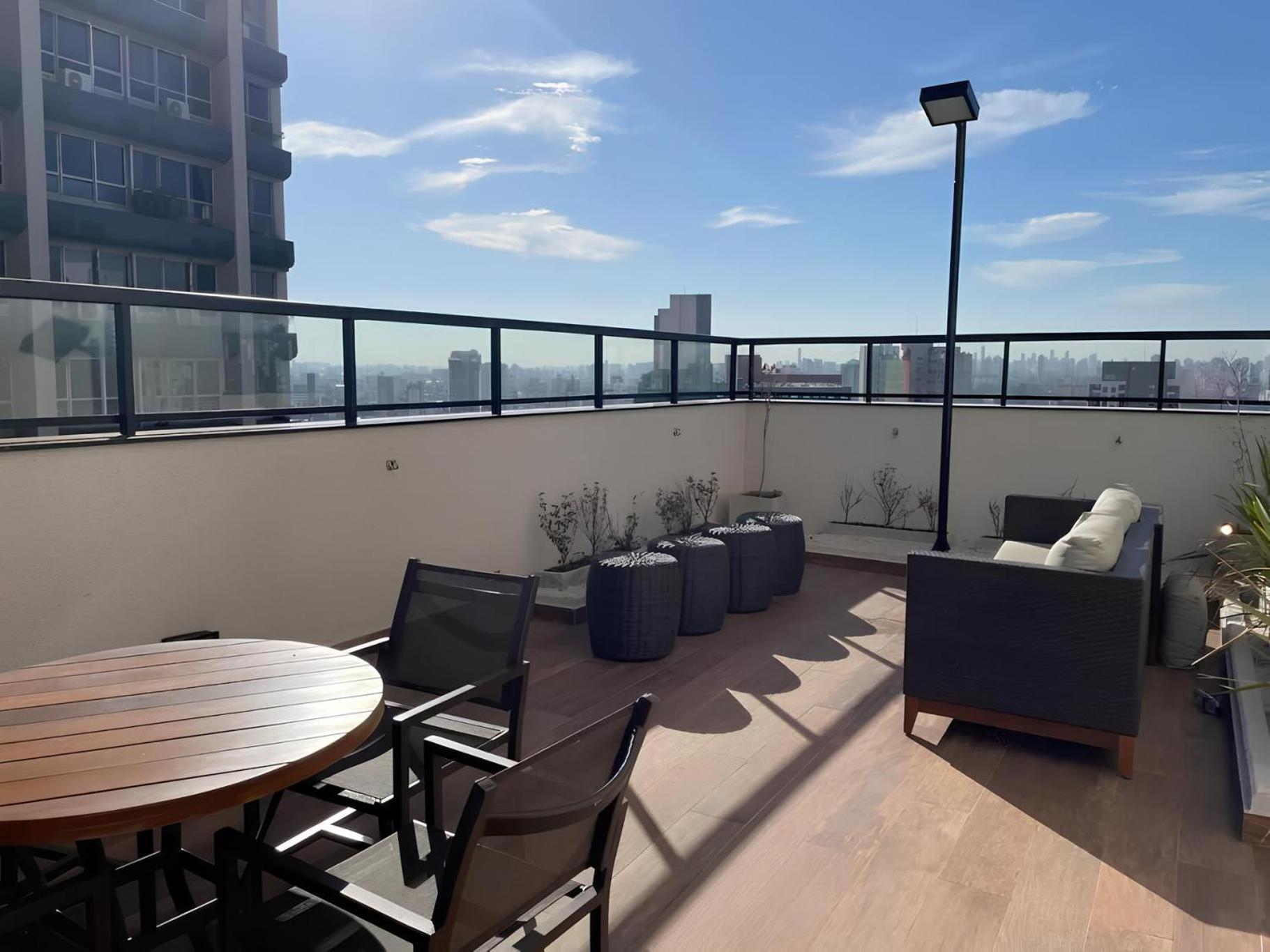 Apartment 08 - Apto Liberdade Se 500'metro