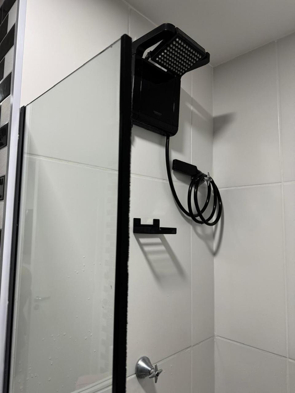 Apartment 3-apto Liberdade 450' Metro -teatro Renault *