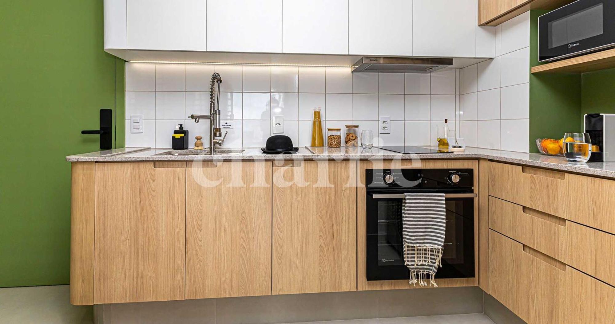 Charlie For Paraiso Apartment *