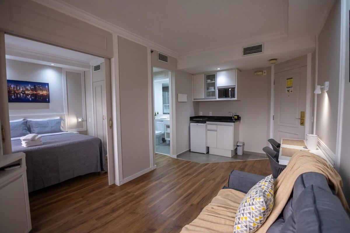 Flat Localizado Em Renomado-vila Olimpia * Sao Paulo