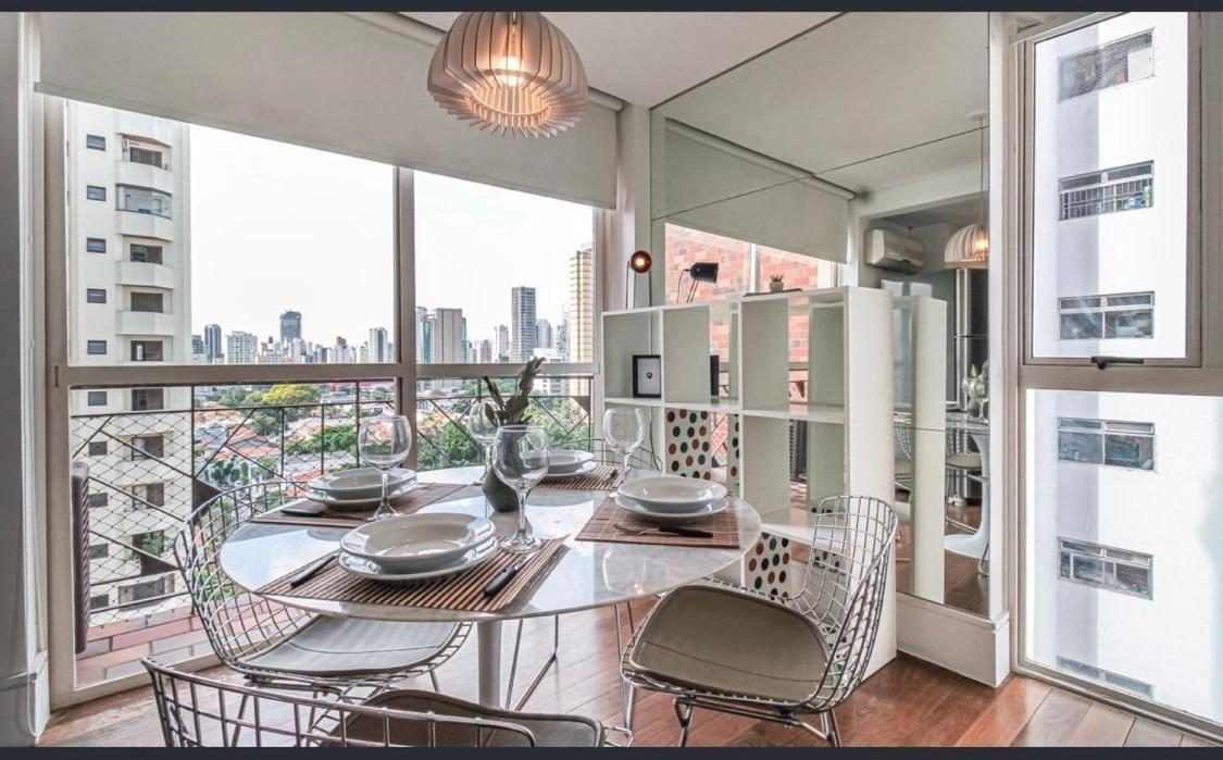 Apartment Plaza Athenee