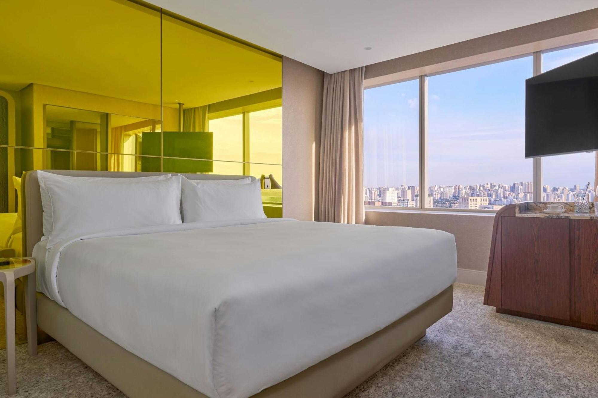 Hotel W 5*